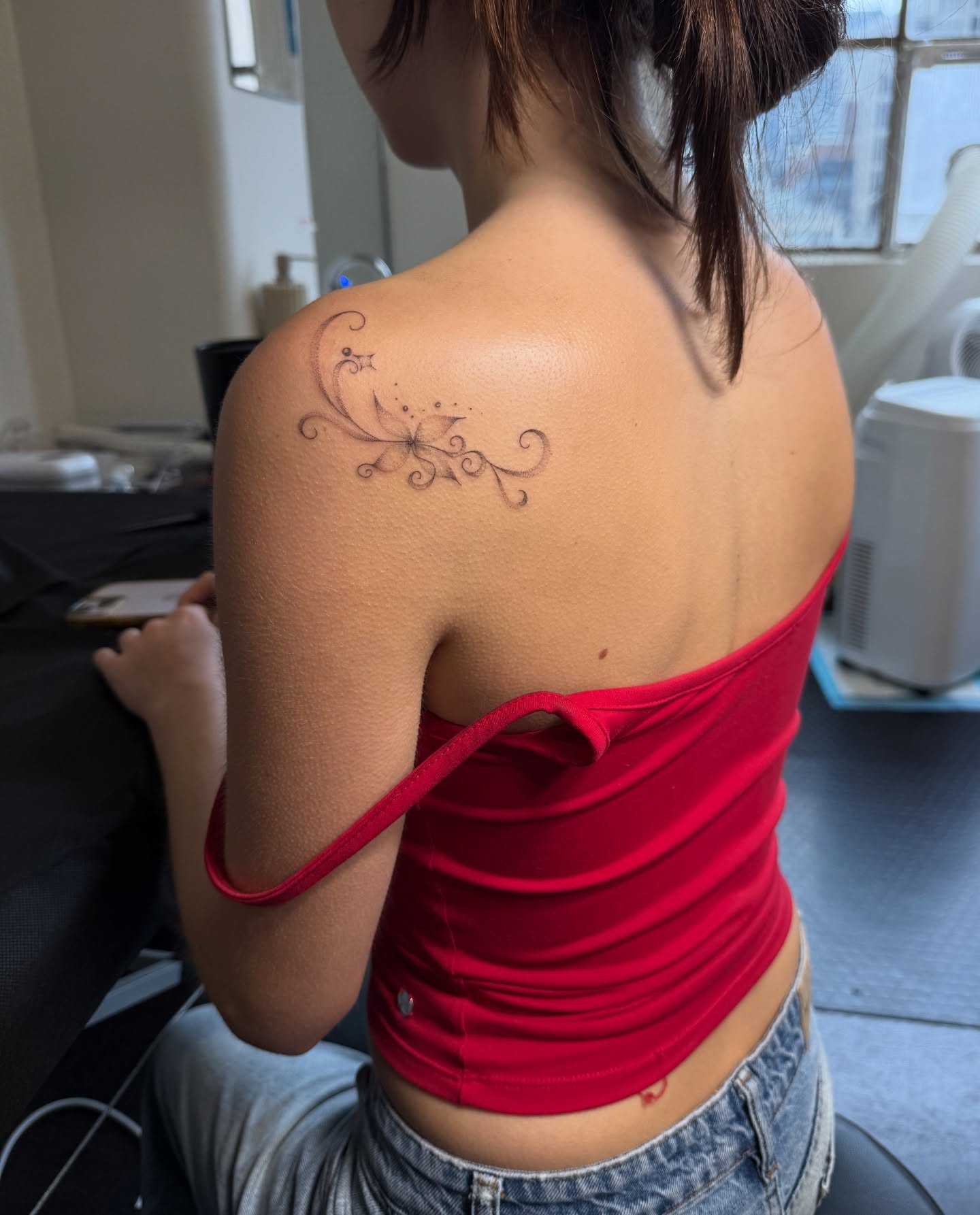 Tattoo by @so0mps — black_and_grey