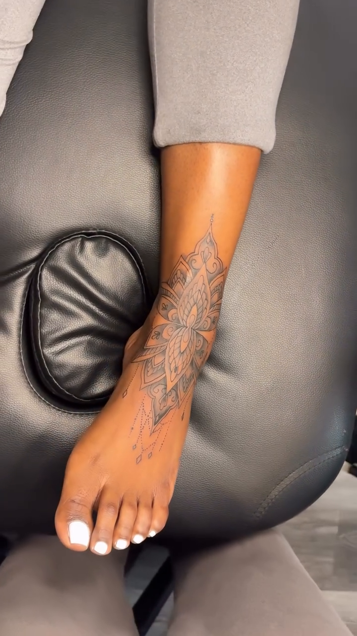 Tattoo by @maleekinkz โ geometric, dotwork