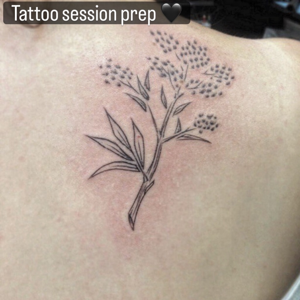 Tattoo by @tattoofuranina — dotwork