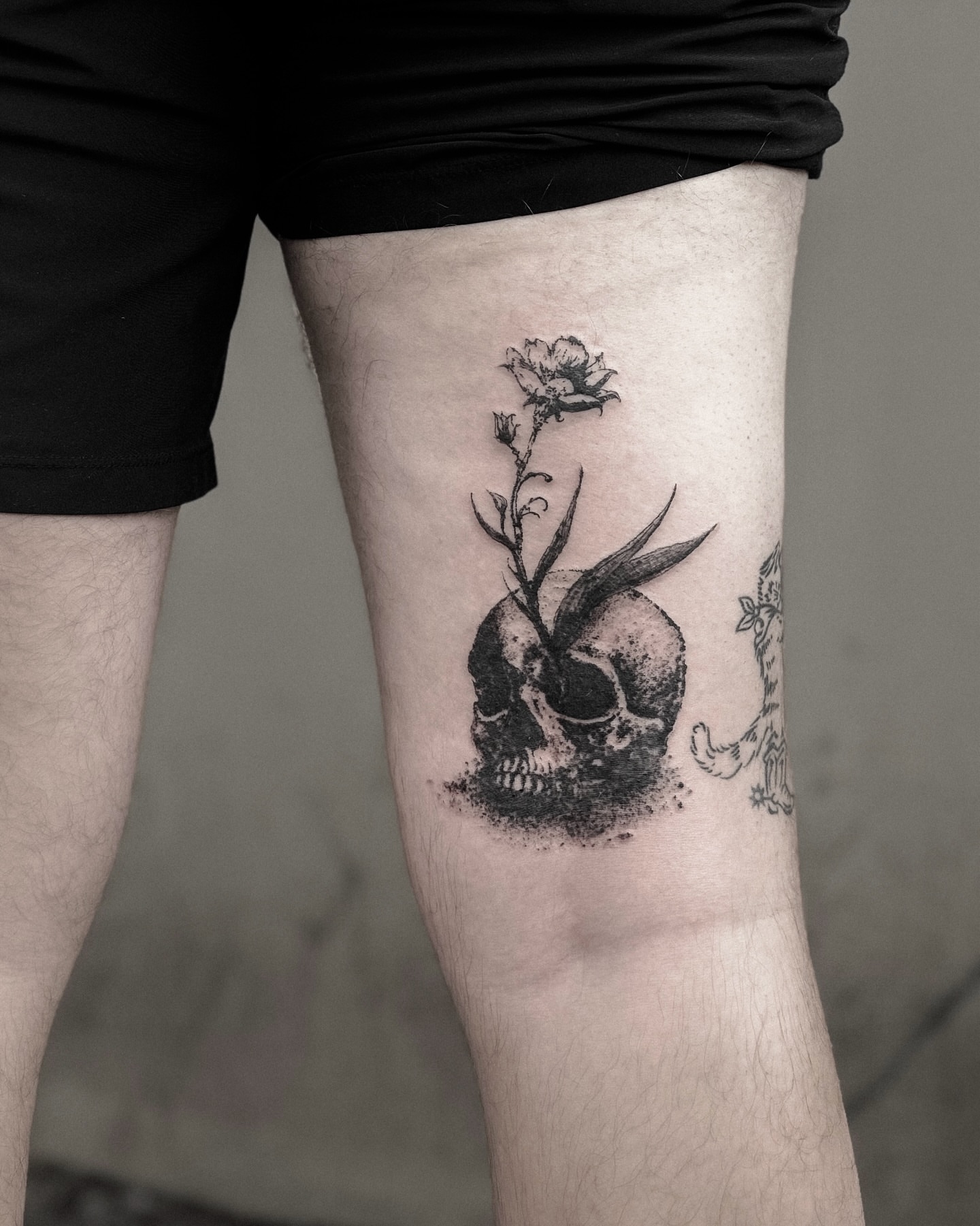 Skull with flower dotwork tattoo on the forearm by ąʑཞąıą ཞąıŋ