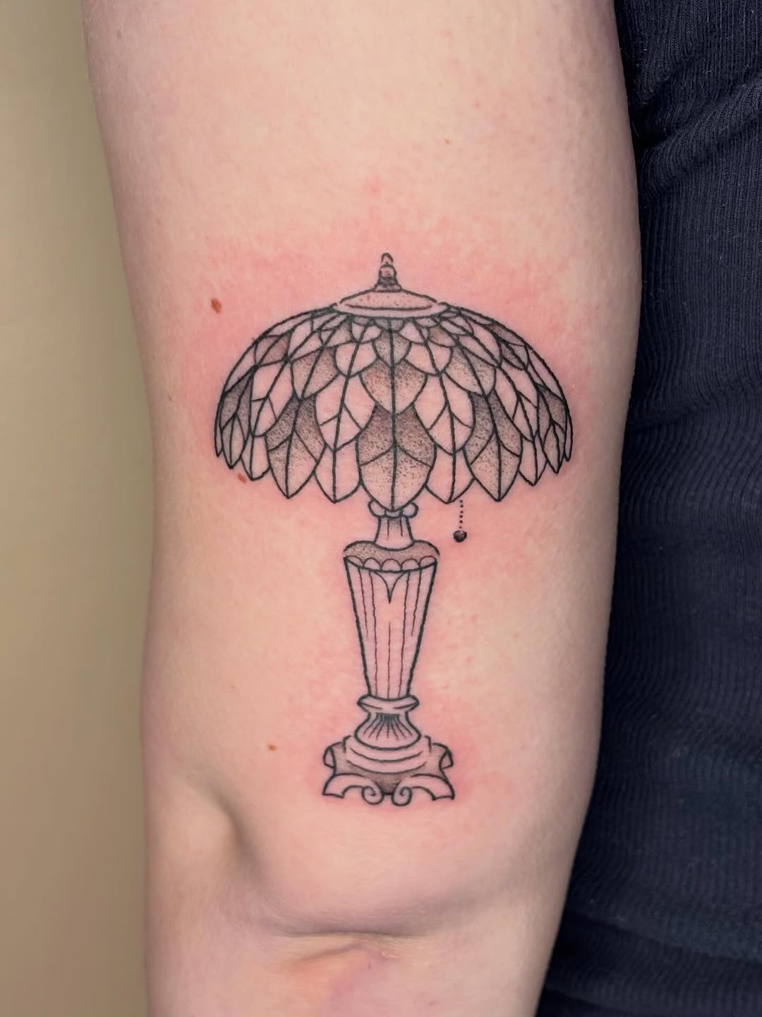 Tattoo by @daffstattoos_ — dotwork, fine_line