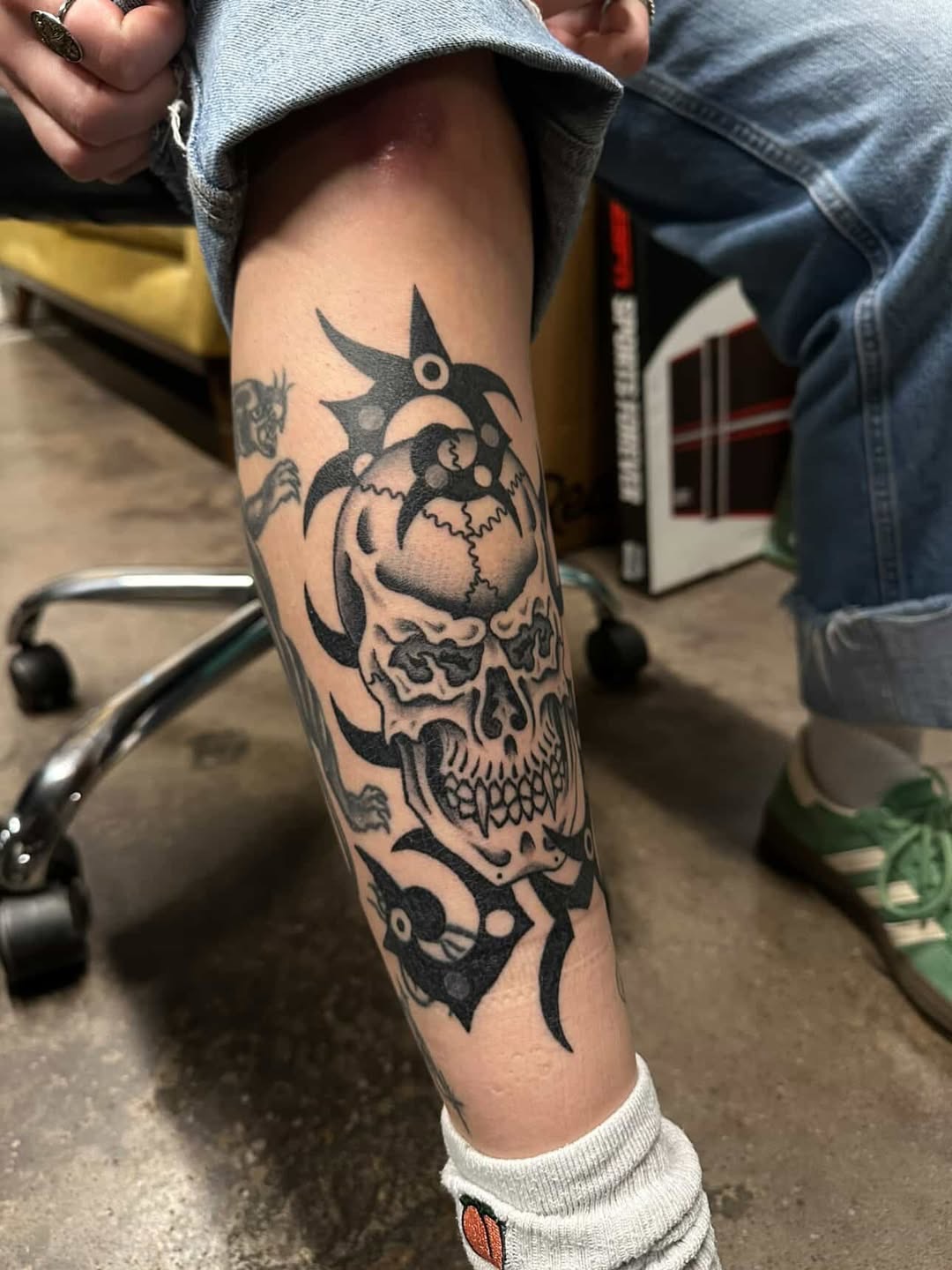 Tattoo by @jacobjamesk — black_and_grey