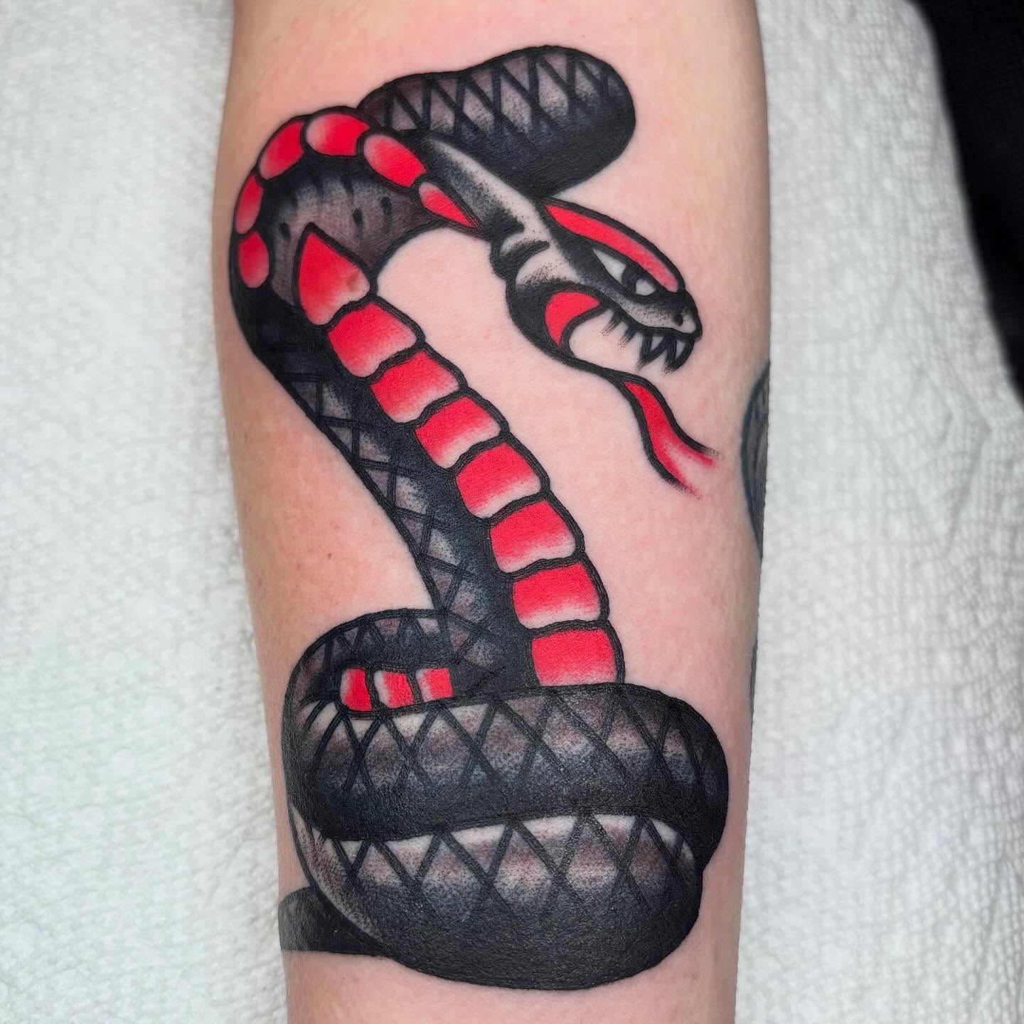 Tattoo by @jonathan_putur — american_traditional
