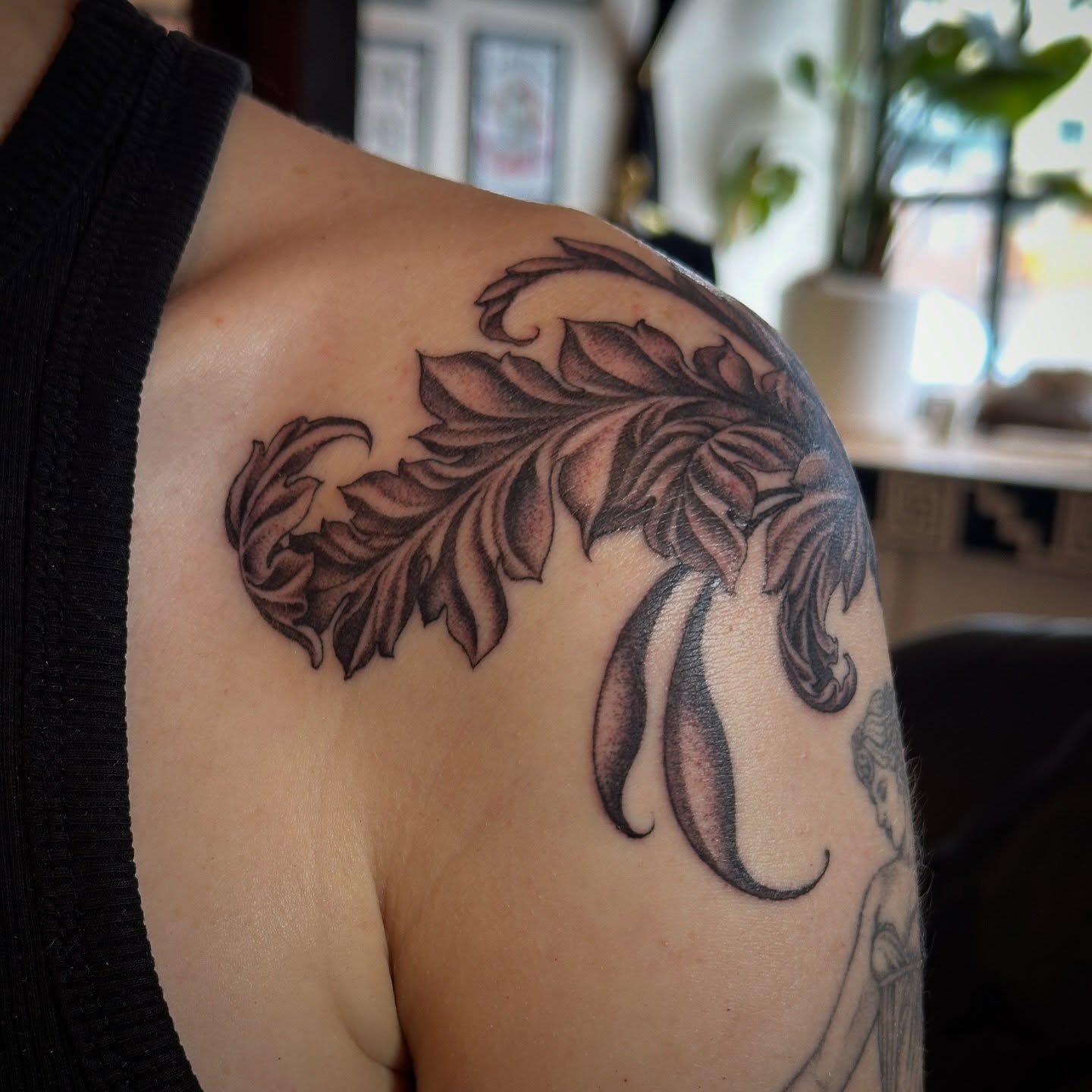 Scorpion black and grey tattoo on the shoulder by Bree Lin