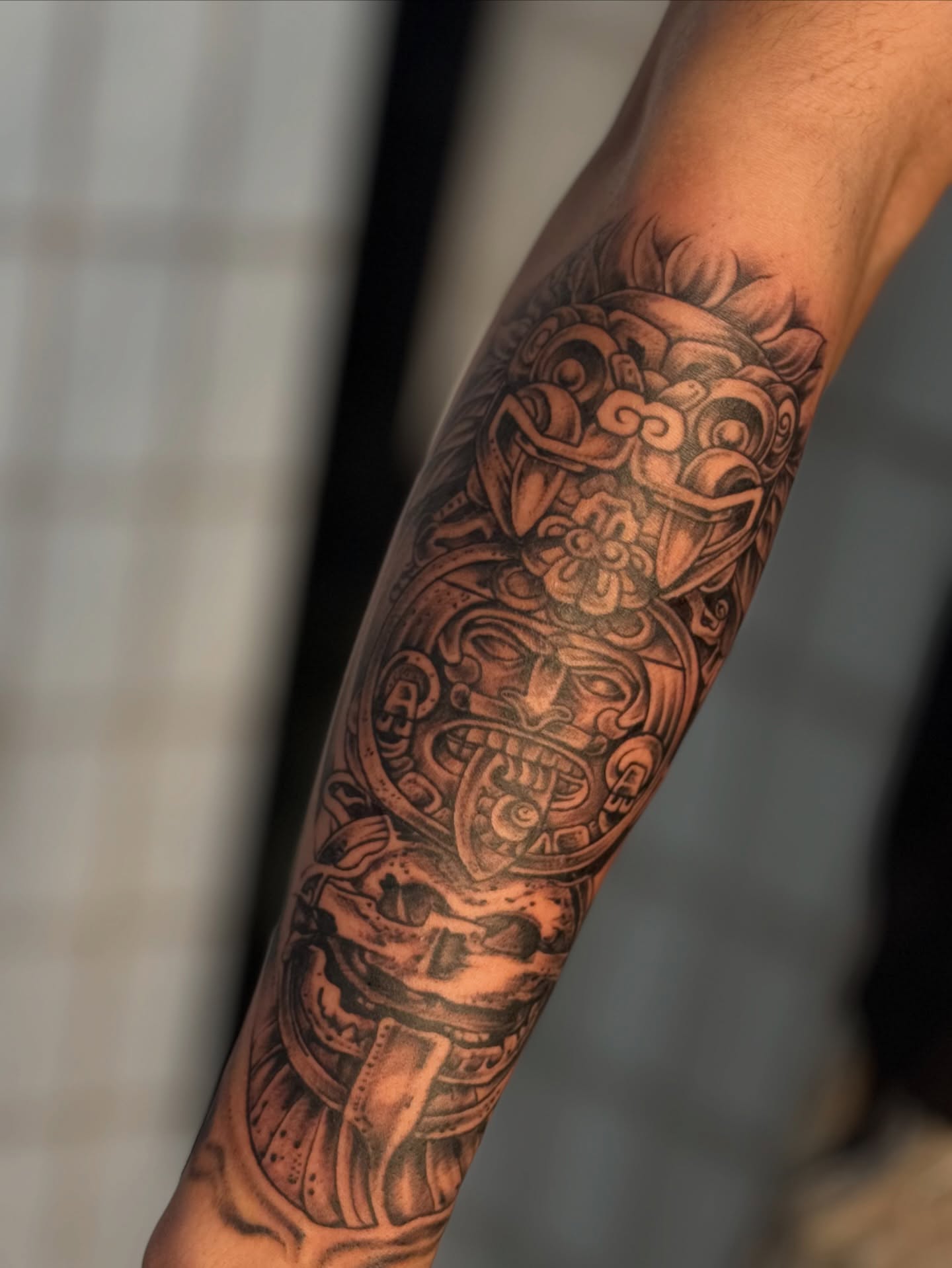 Tattoo by @blessedbychapo — black_and_grey