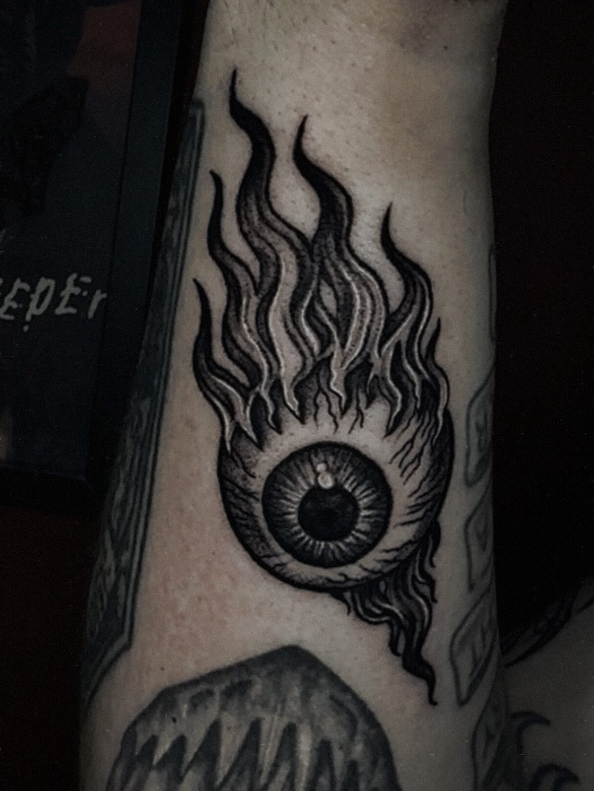 Tattoo by @kasey.tattoos โ black_and_grey