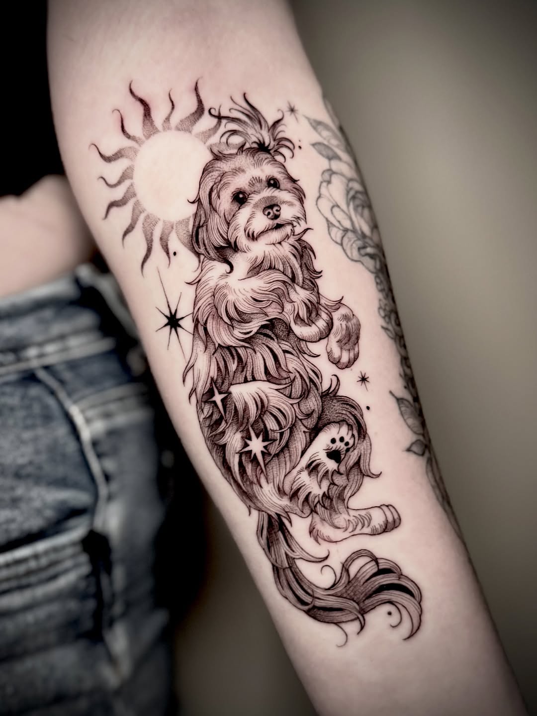 Tattoo by @mochitats — fine_line, black_and_grey