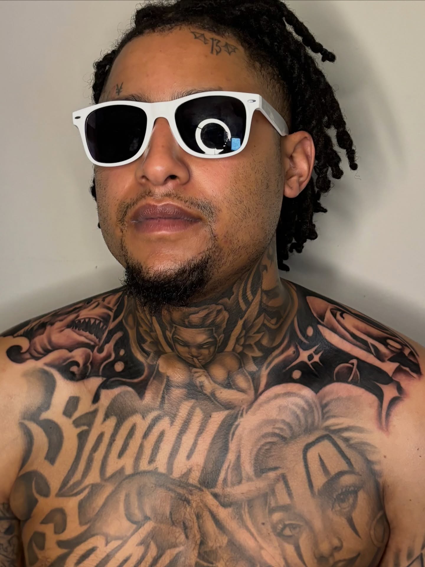 Portrait realism tattoo on the chest by FleeDott 🇨🇴
