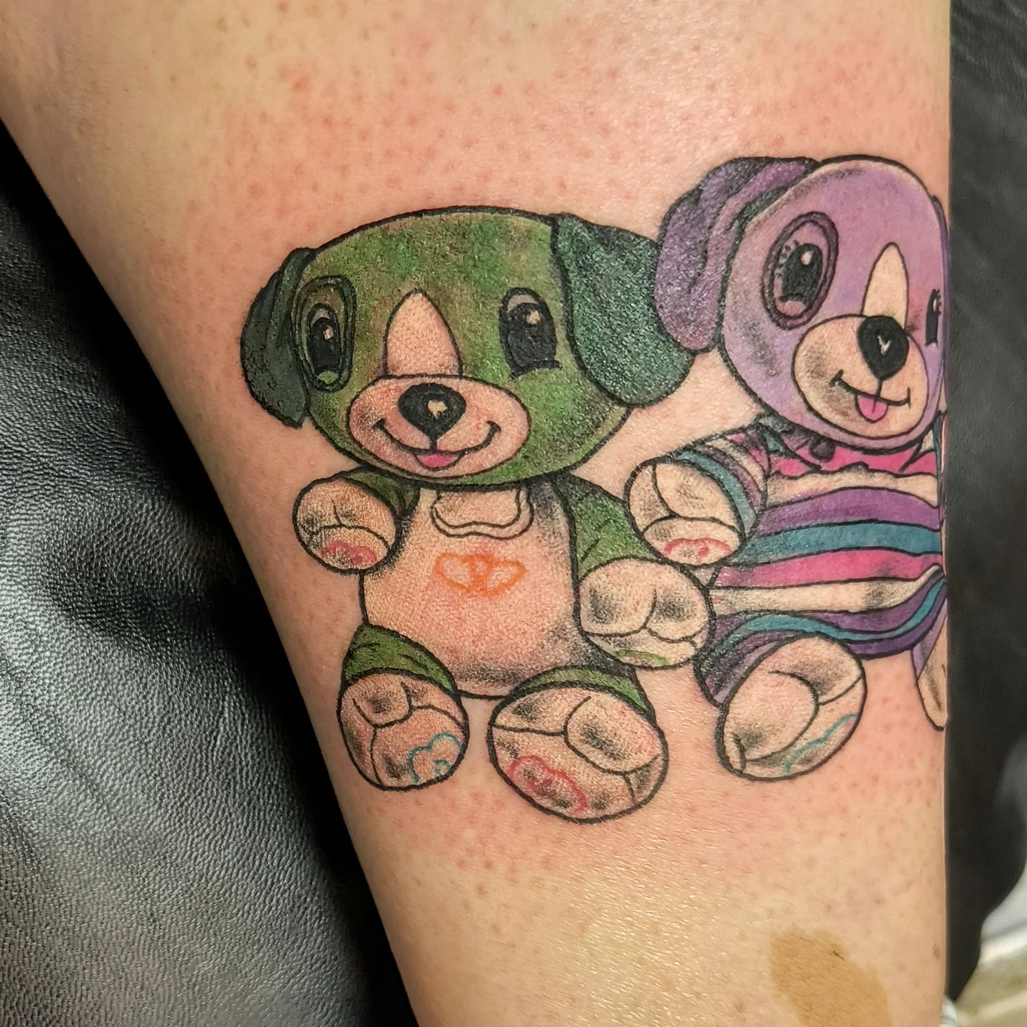 Tattoo by @reidiculous_tattoos — dotwork, realism