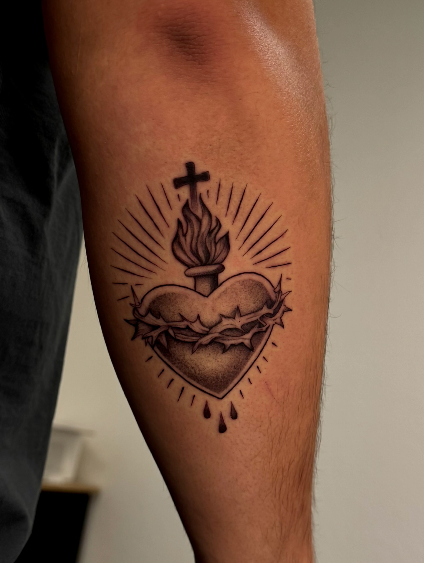 Tattoo by @fineline_lau — black_and_grey
