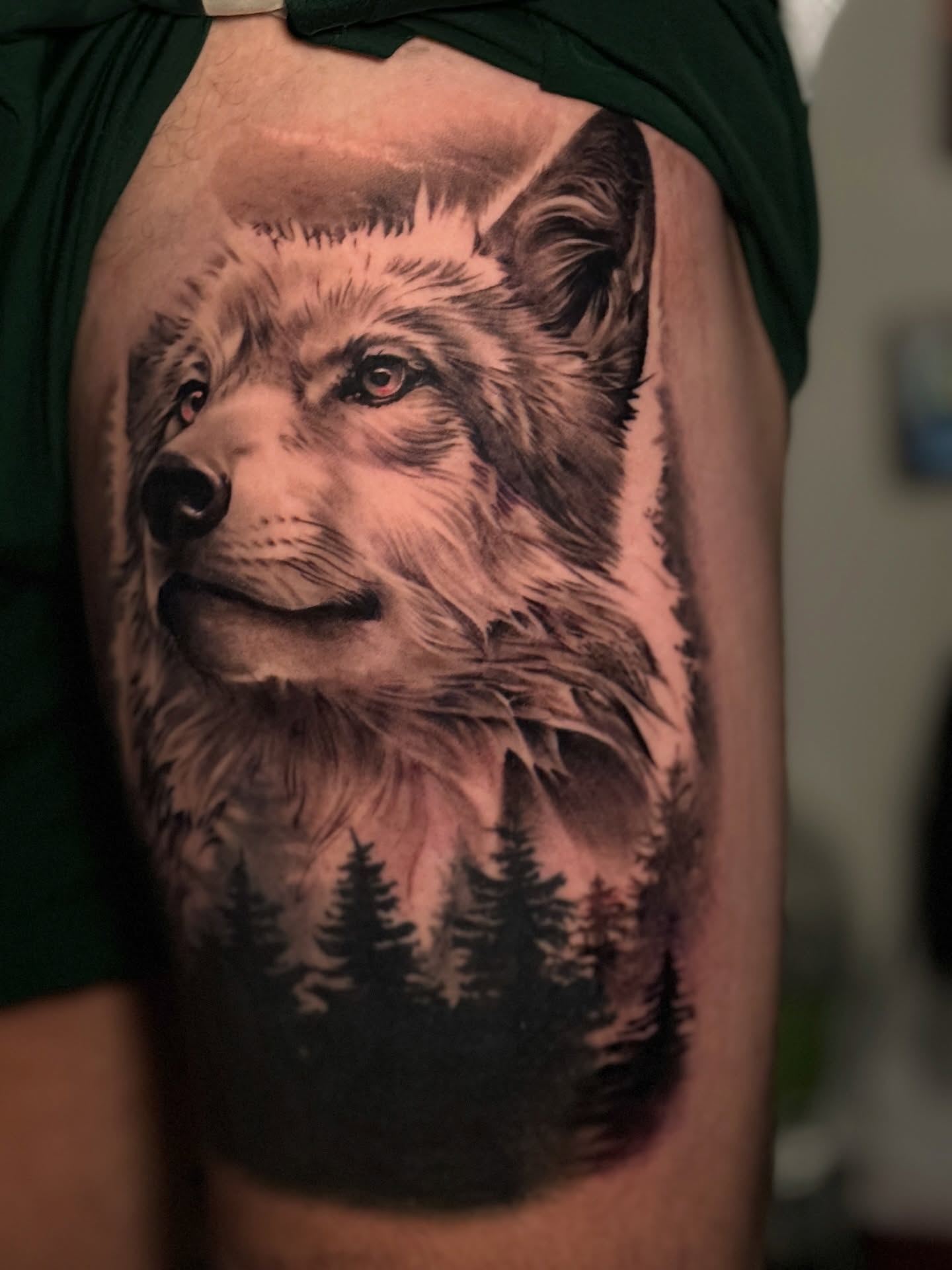 Tattoo by @isaacroque_ — realism