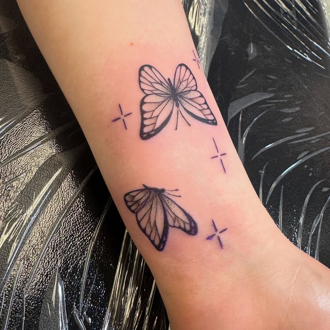 Tattoo by @inkbyathena — fine_line