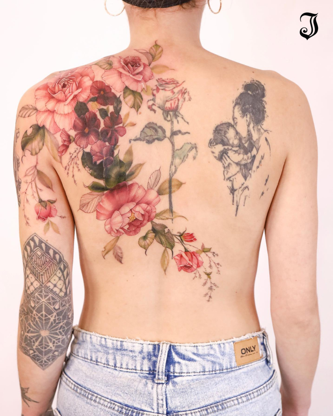 Tattoo by @tattooist_silo — realism, watercolor