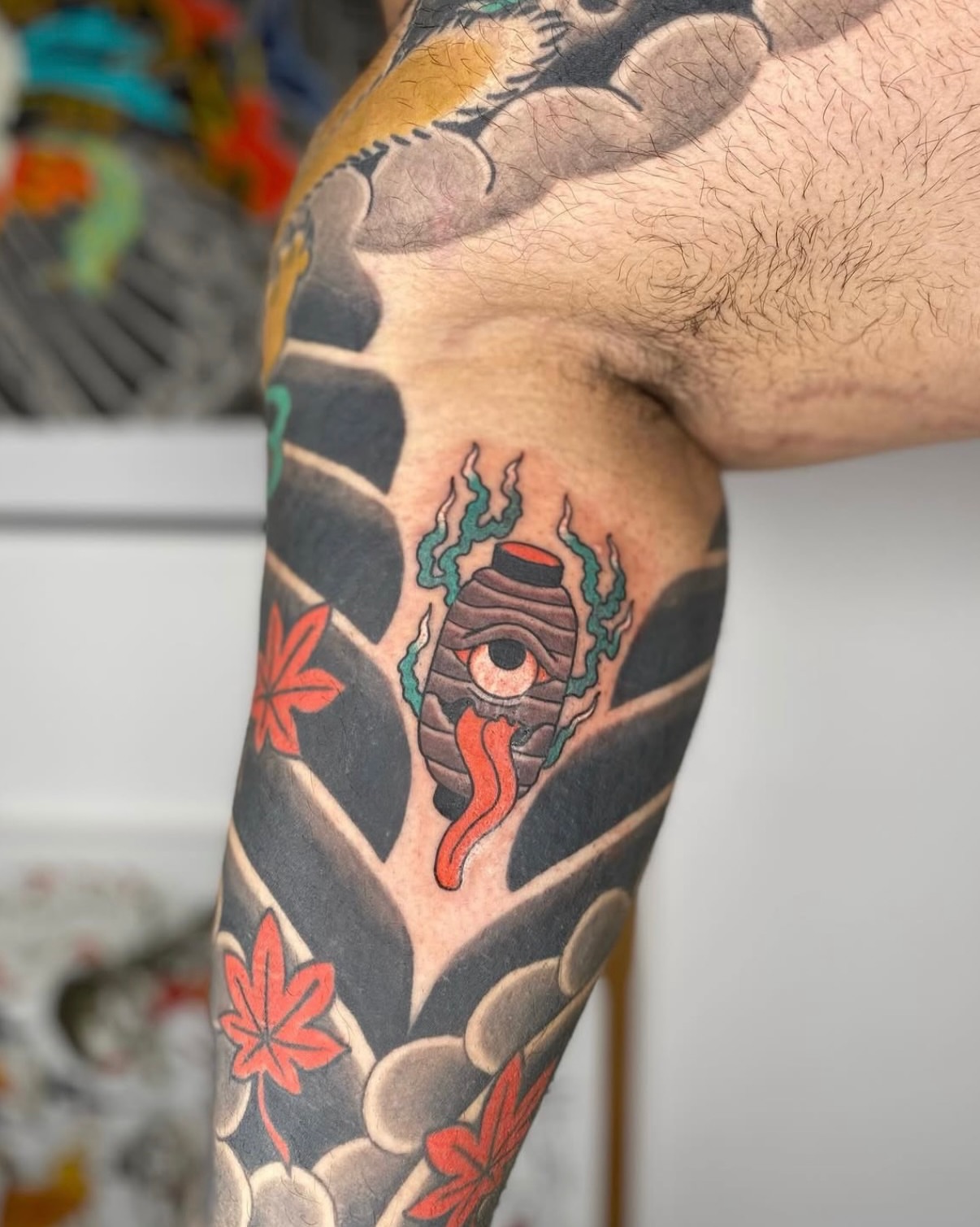 Eye with flame American traditional tattoo on the forearm by Lo Boverod - La Passoire  - Tatoueuse -