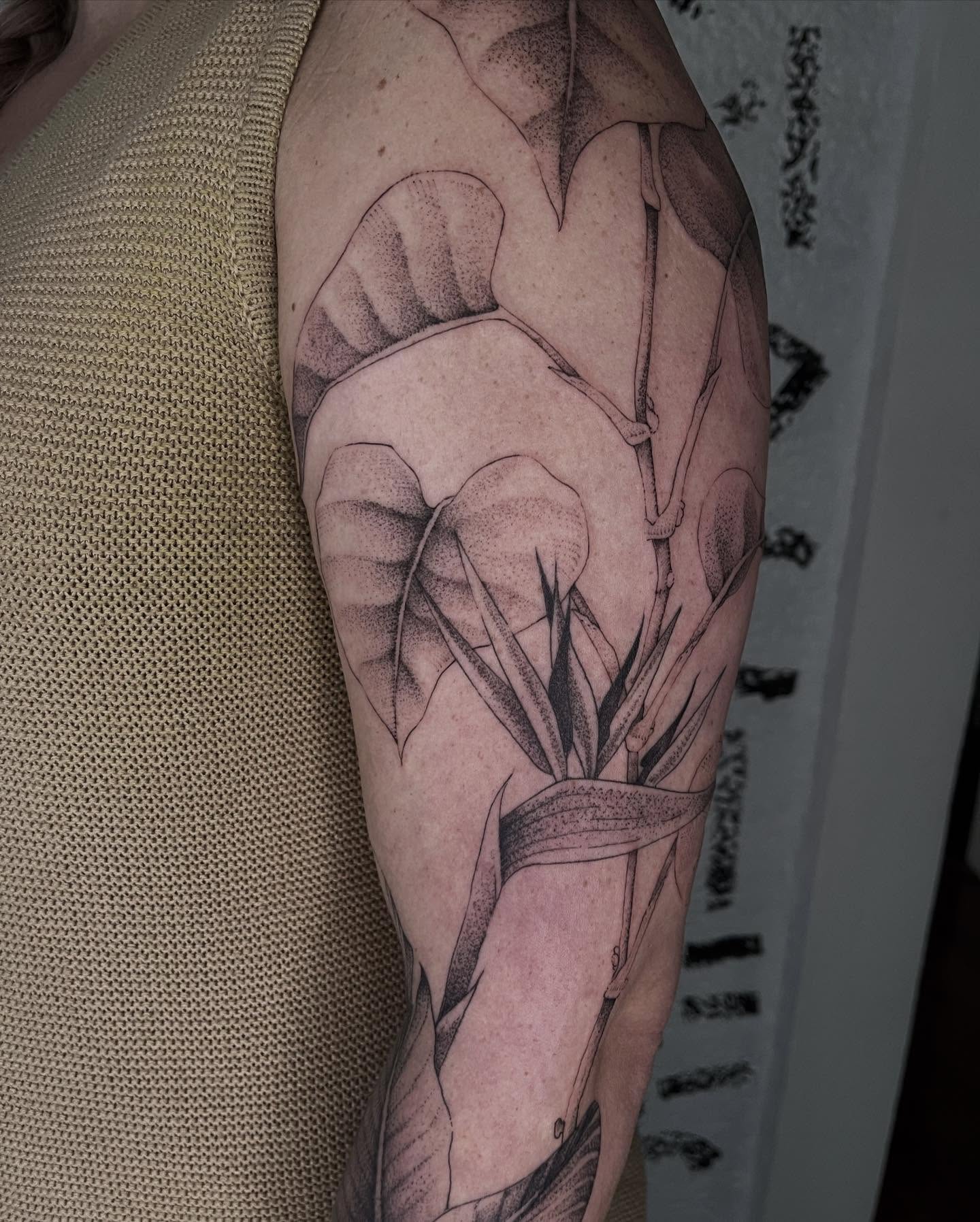 Tattoo by @ovarydose — dotwork, black_and_grey