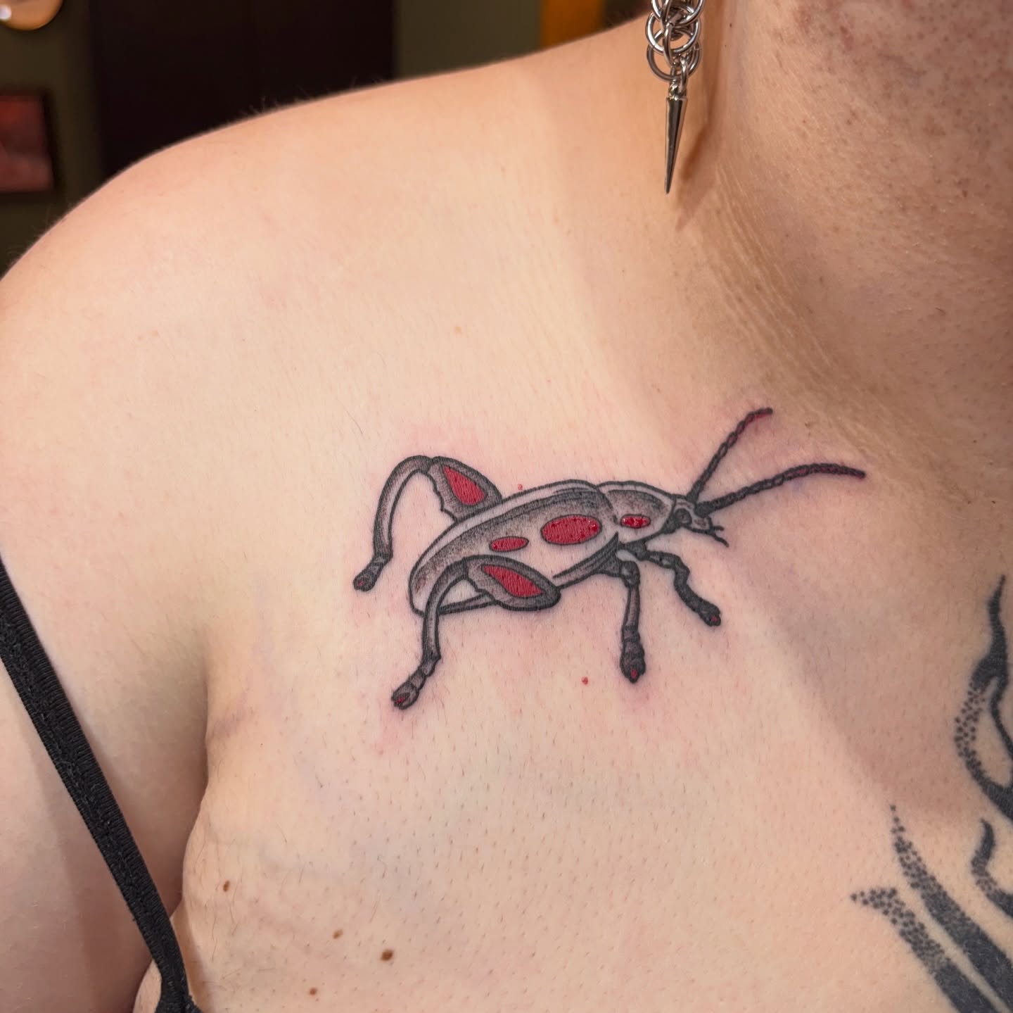 Tattoo by @daisy_chaiin — realism