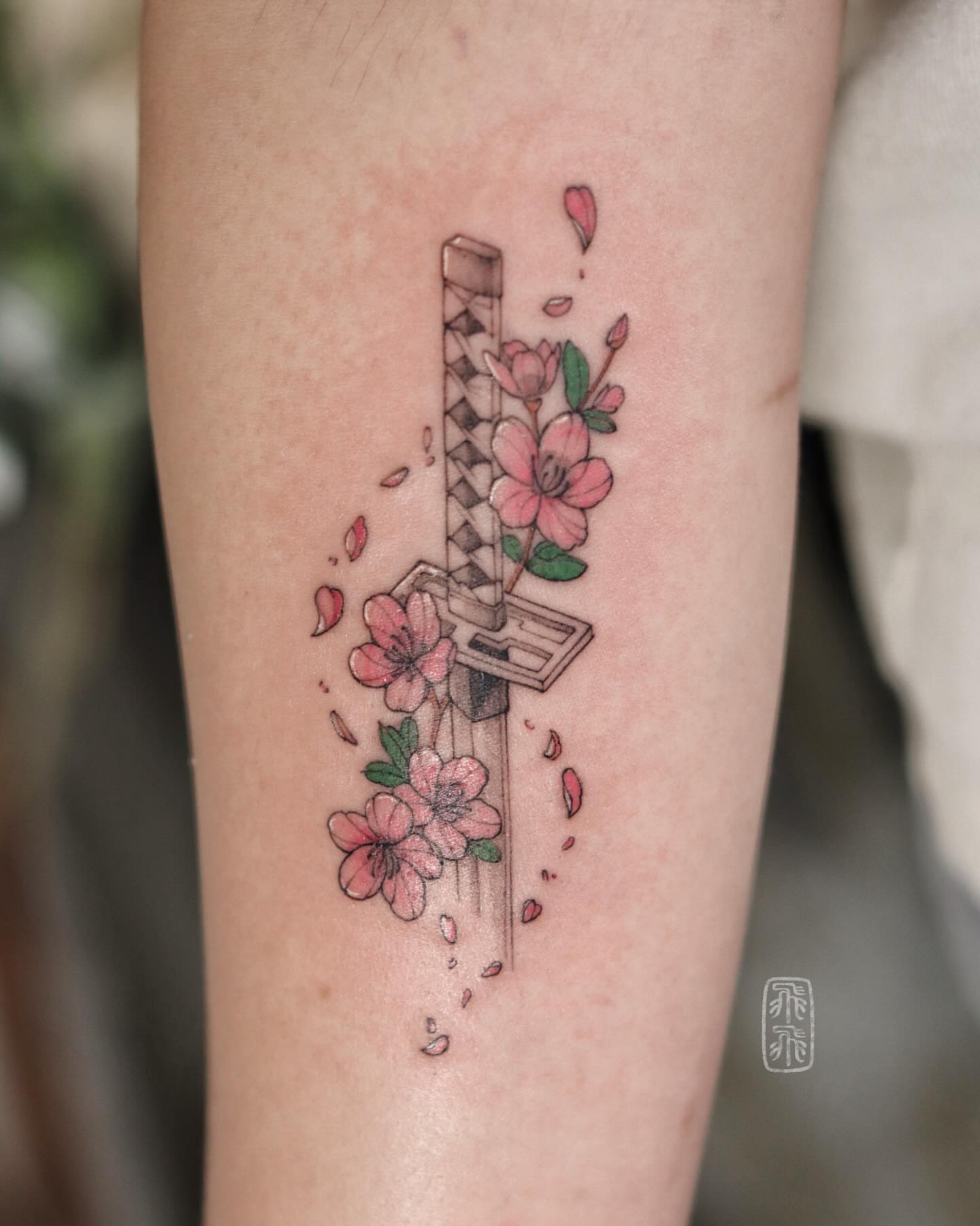 Tattoo by @phoebe_doartink — japanese_irezumi, dotwork