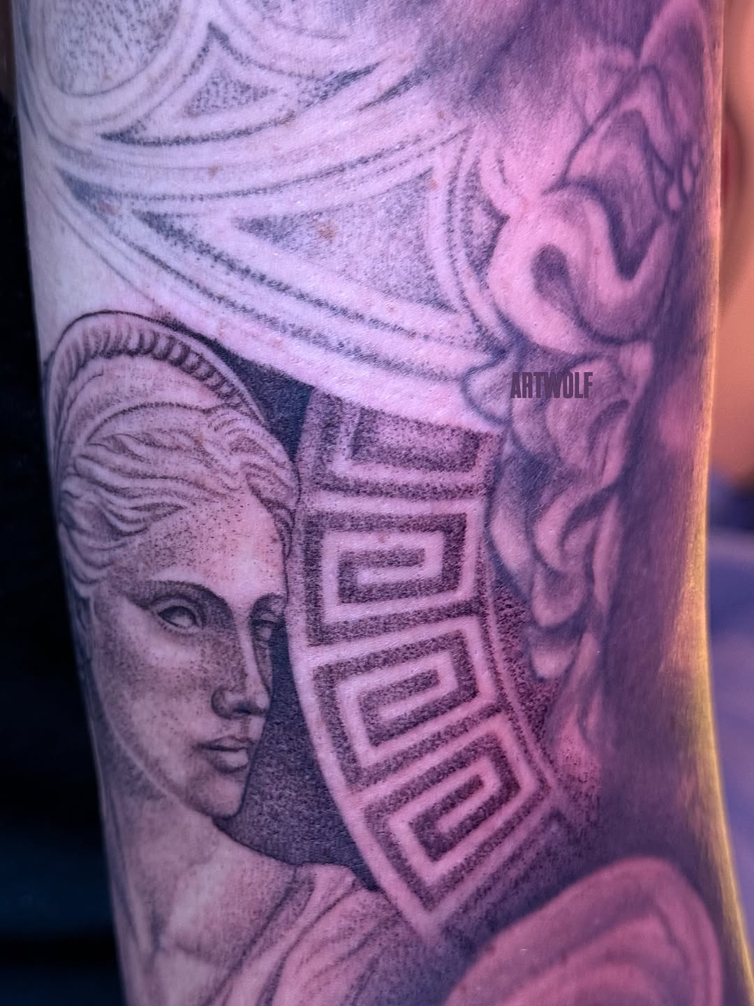 Tattoo by @artwolf β black_and_grey, realism