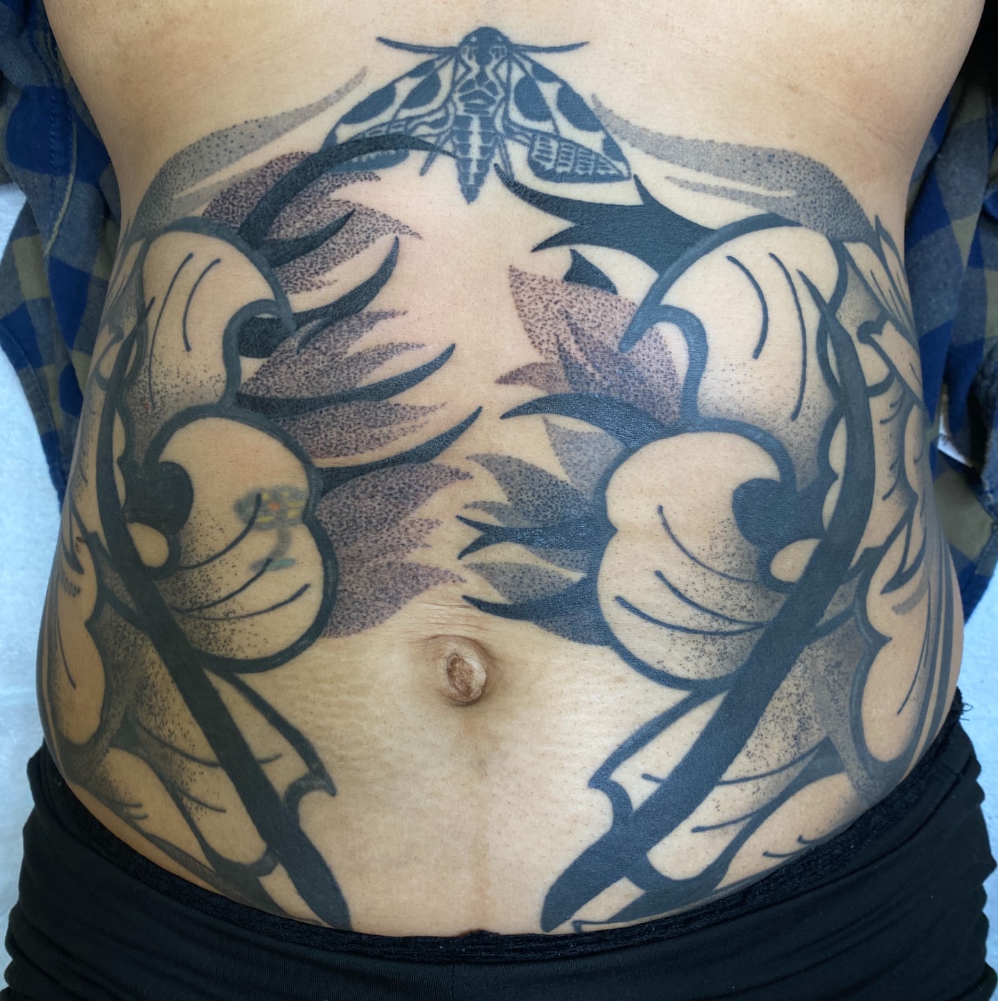 Tattoo by @esauuce — dotwork, black_and_grey