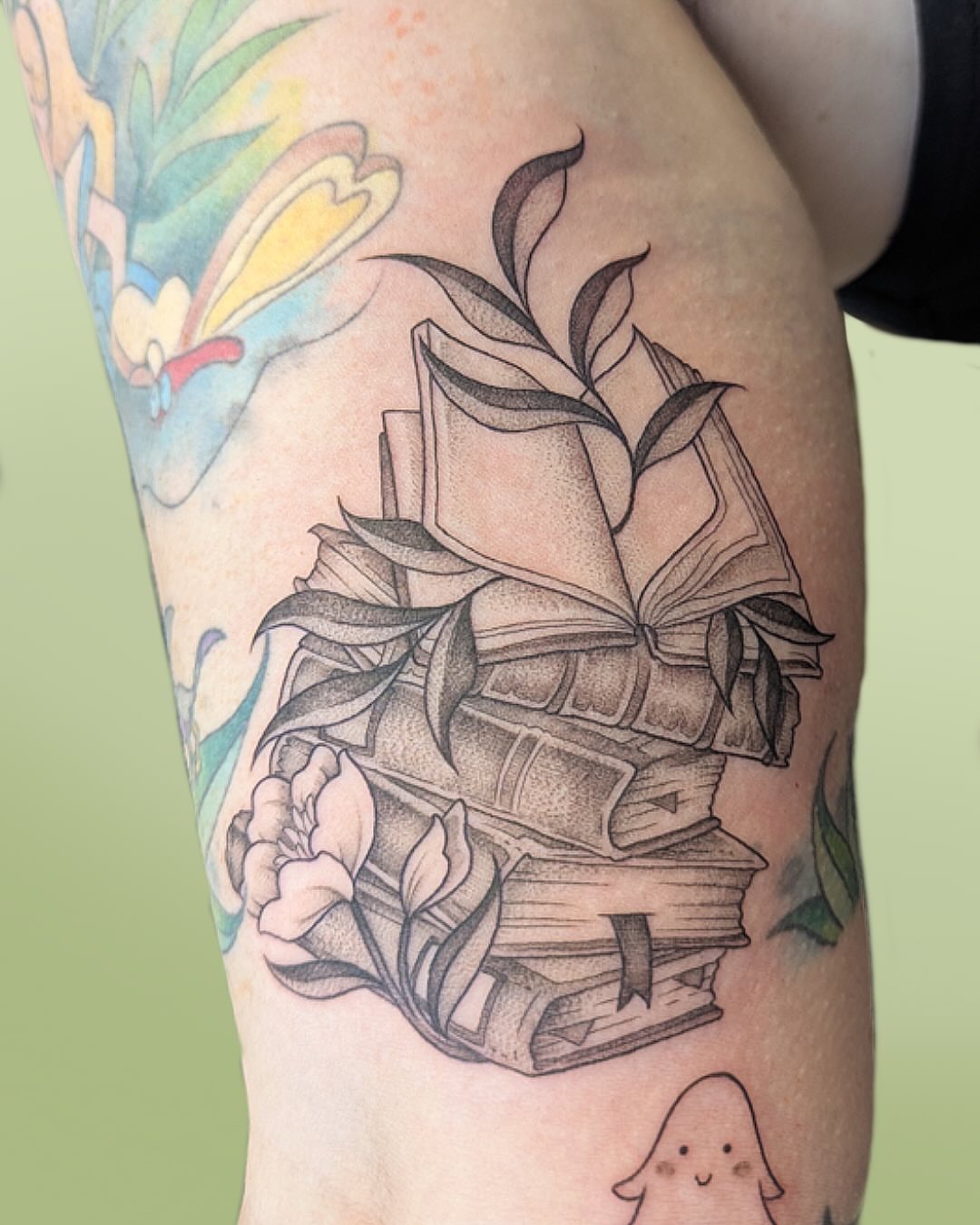 Tattoo by @lepus_tattoos — black_and_grey