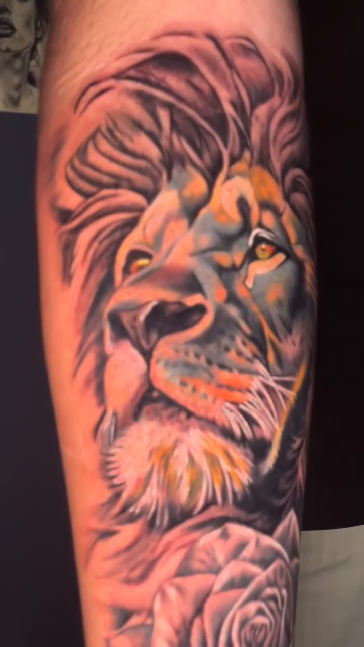 Tattoo by @giron21_tattoo — realism, black_and_grey