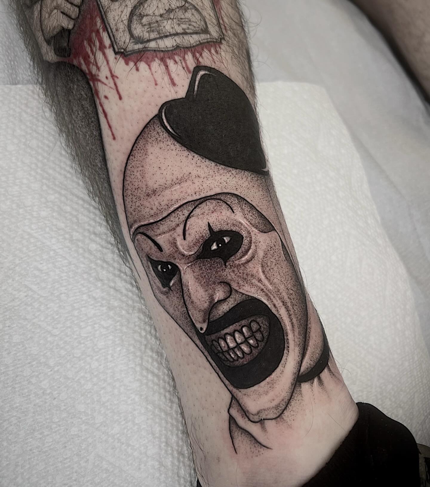 Tattoo by @brii.fletchtattoos β dotwork