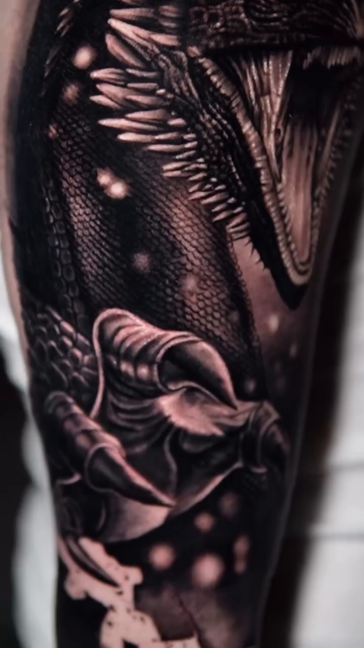 Tattoo by @ellieelizabethtattoos โ realism, black_and_grey