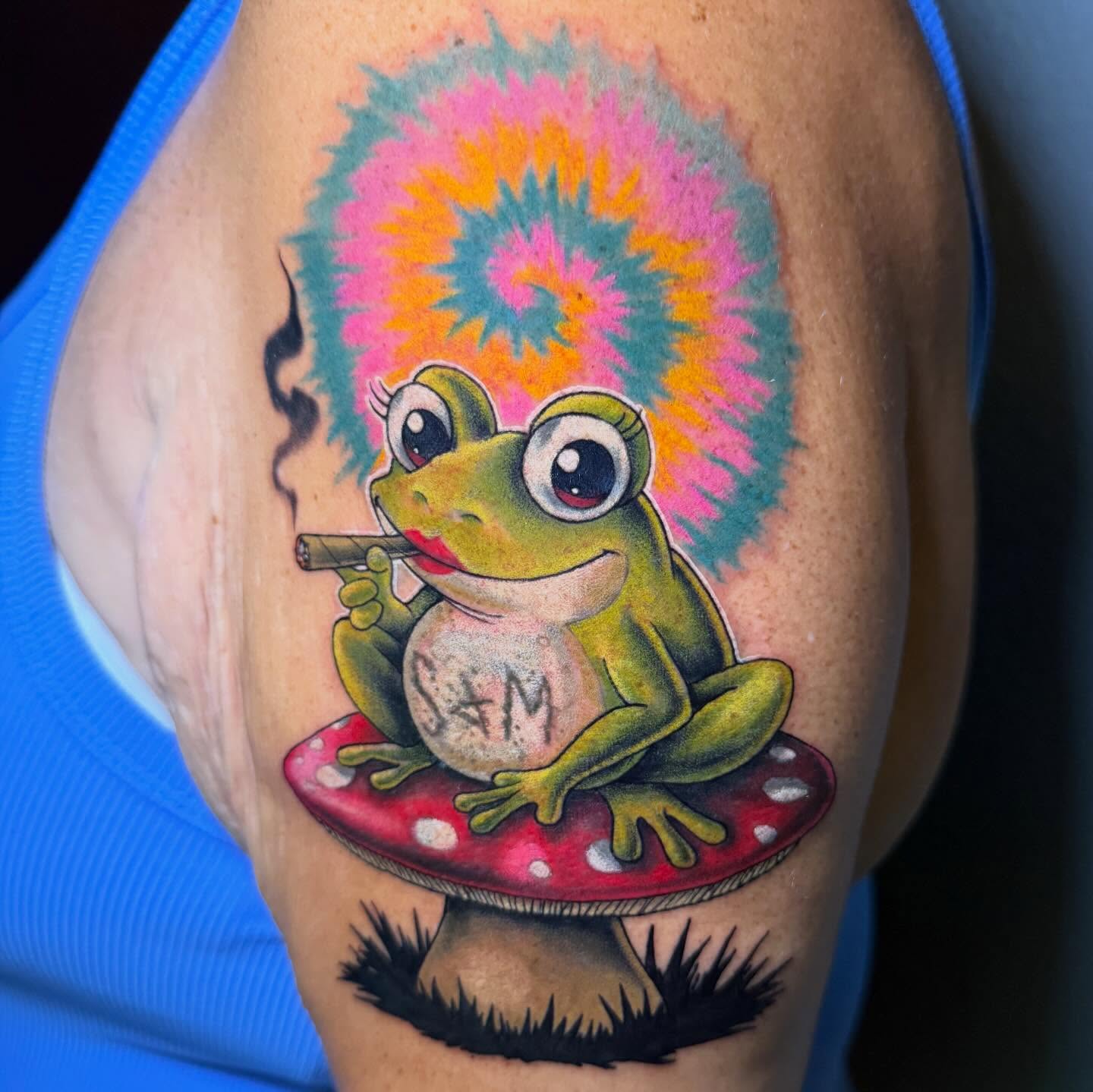 Tattoo by @salcustomtattoo — new_school, realism