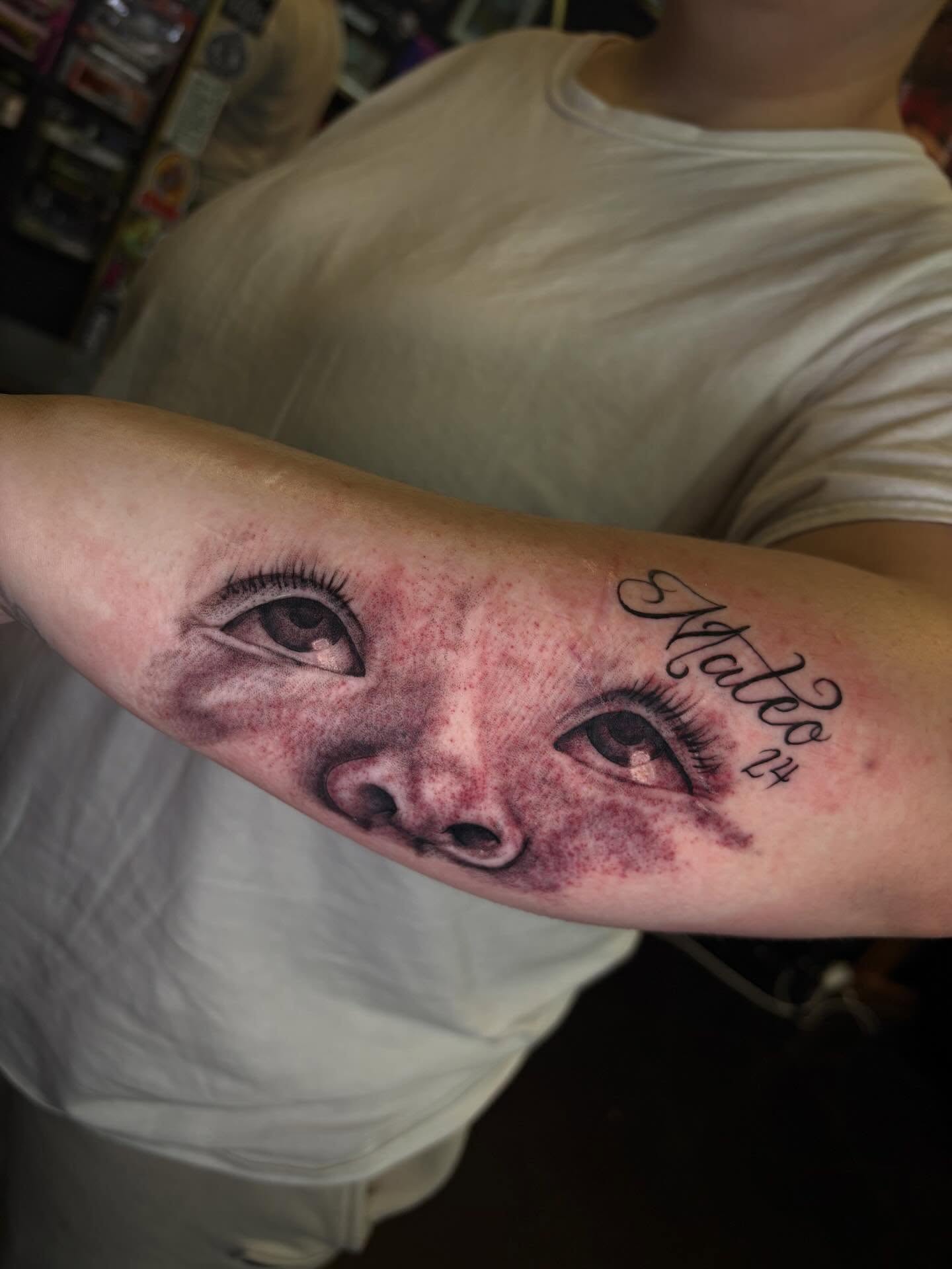 Tattoo by @_mars_1300_ — realism