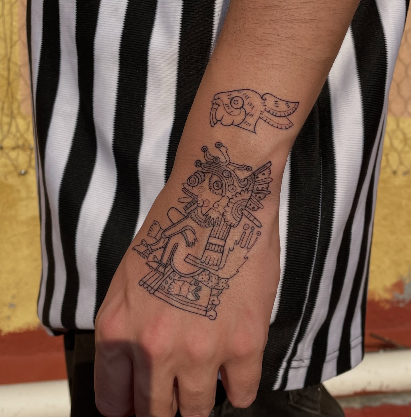 Tattoo by @yyiizzuuzz — black_and_grey