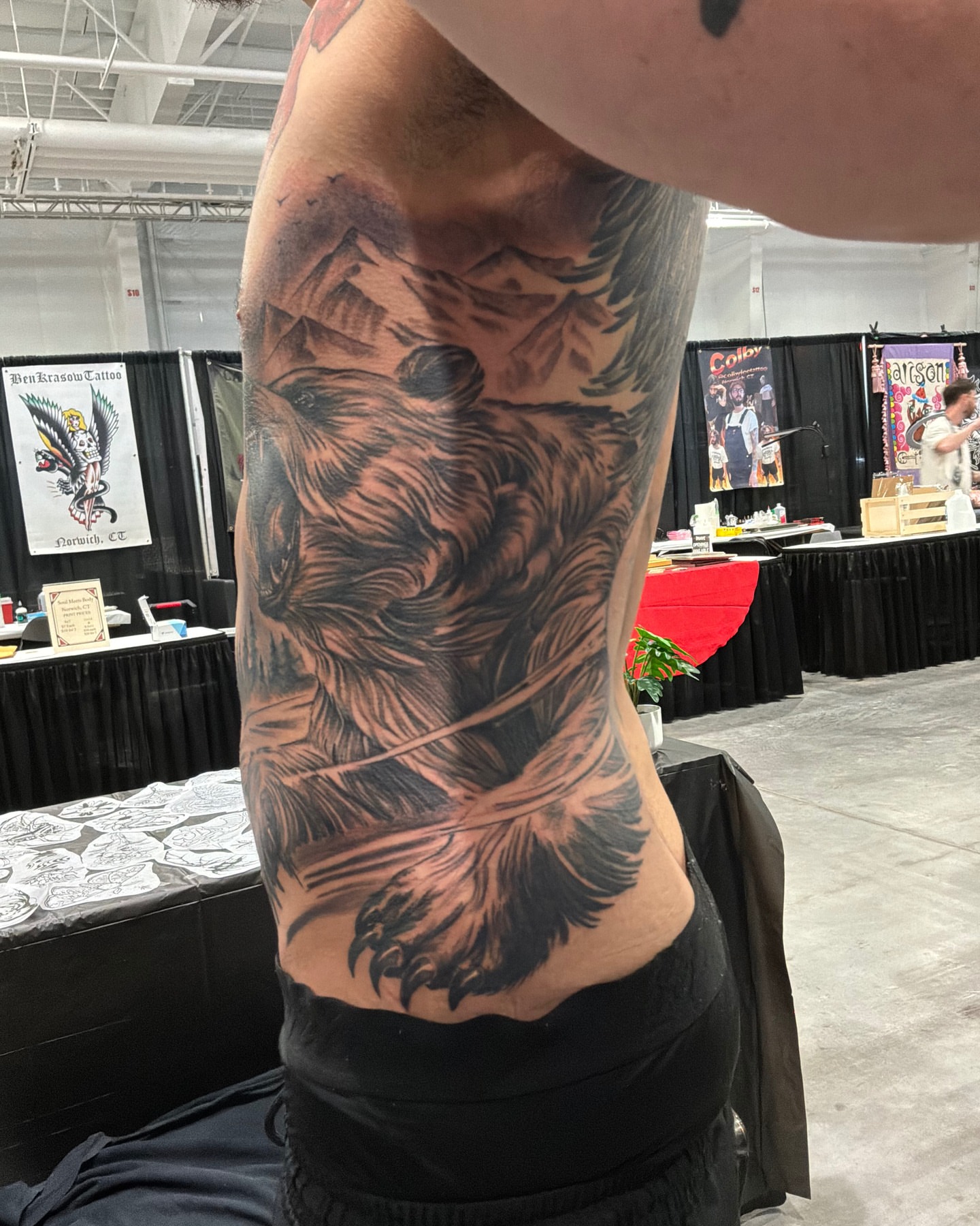 Tattoo by @gordochilitotattoos — black_and_grey