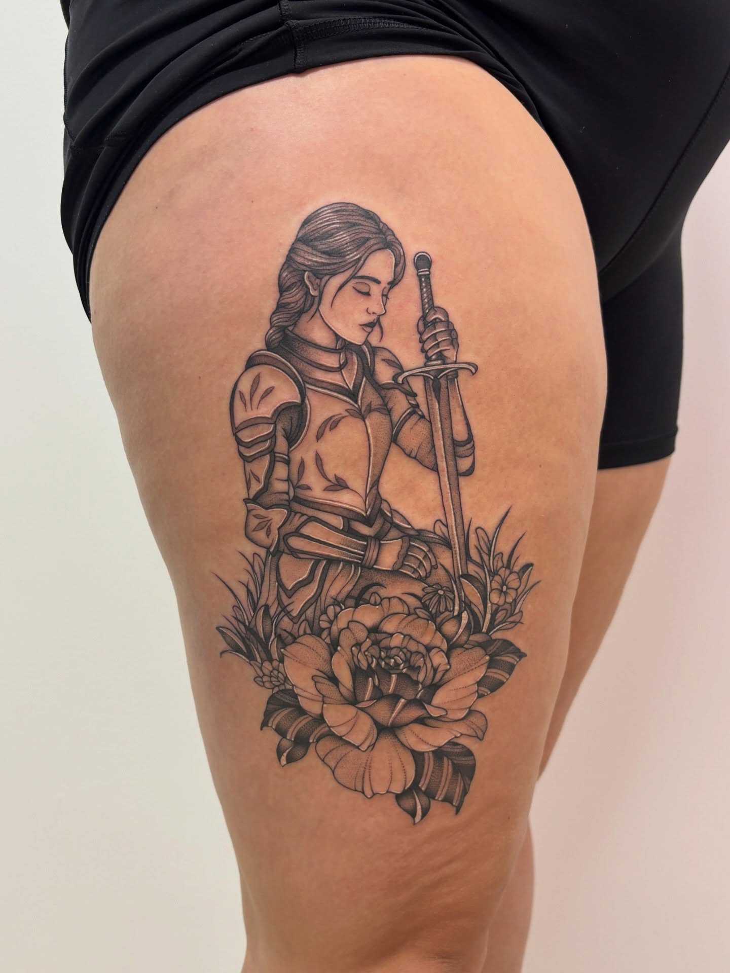 Tattoo by @lilindigotattoo โ black_and_grey, realism