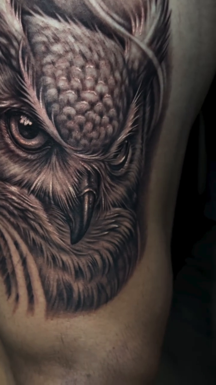 Owl portrait realism tattoo by RTK - ᴛᴀᴛᴛᴏᴏ ᴀʀᴛɪꜱᴛ