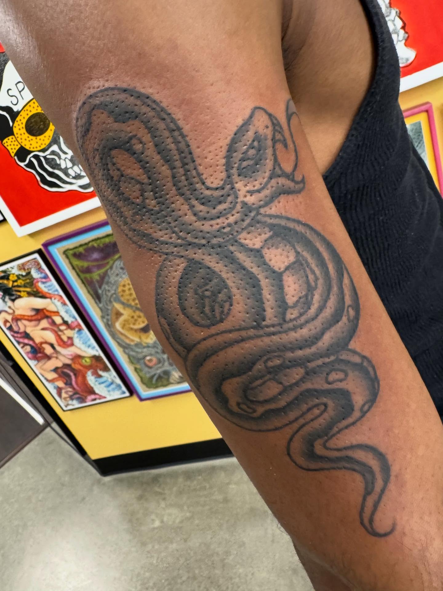 Tattoo by @fantasytattooco — dotwork