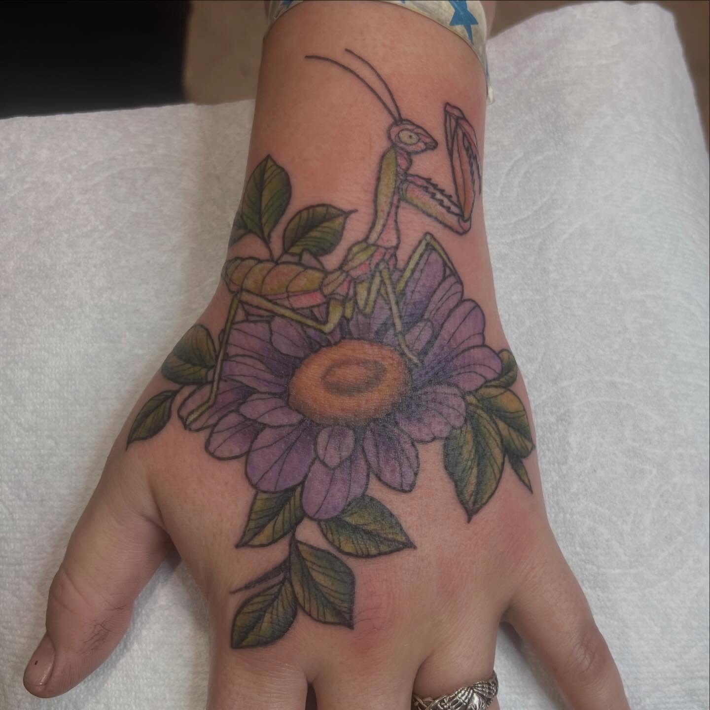 Tattoo by @tattoosbyteri — realism