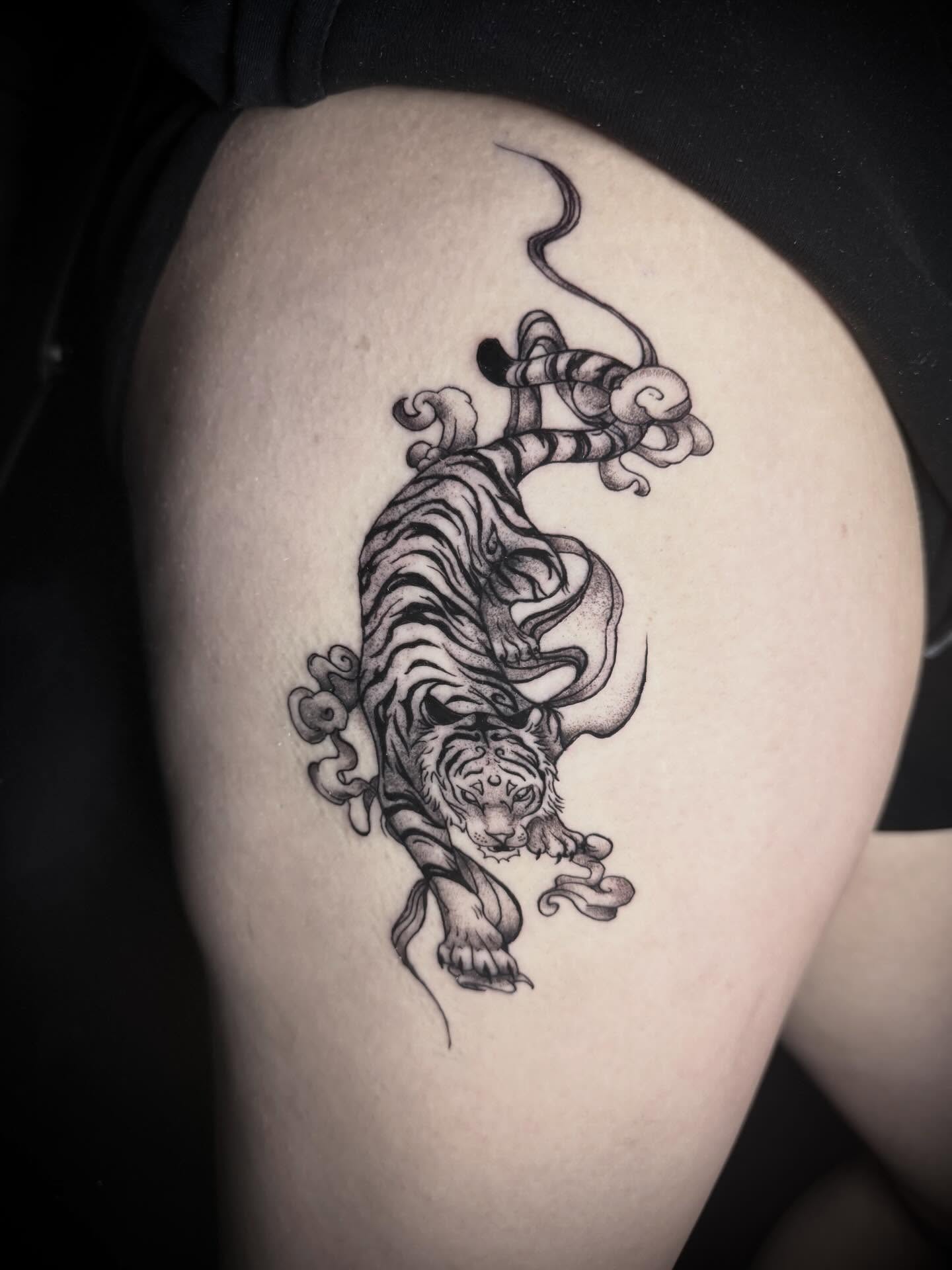 Tattoo by @spikes.and.daisies — black_and_grey