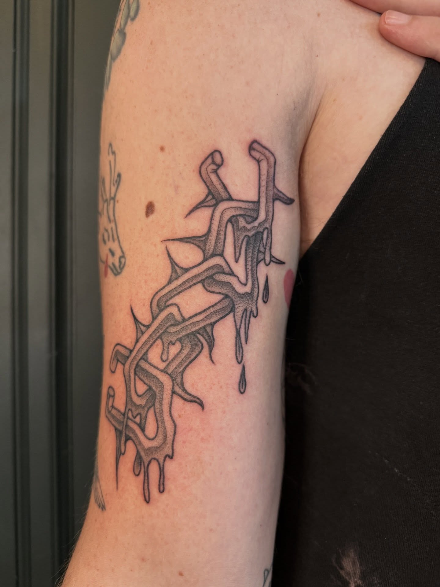 Tattoo by @pdv — dotwork