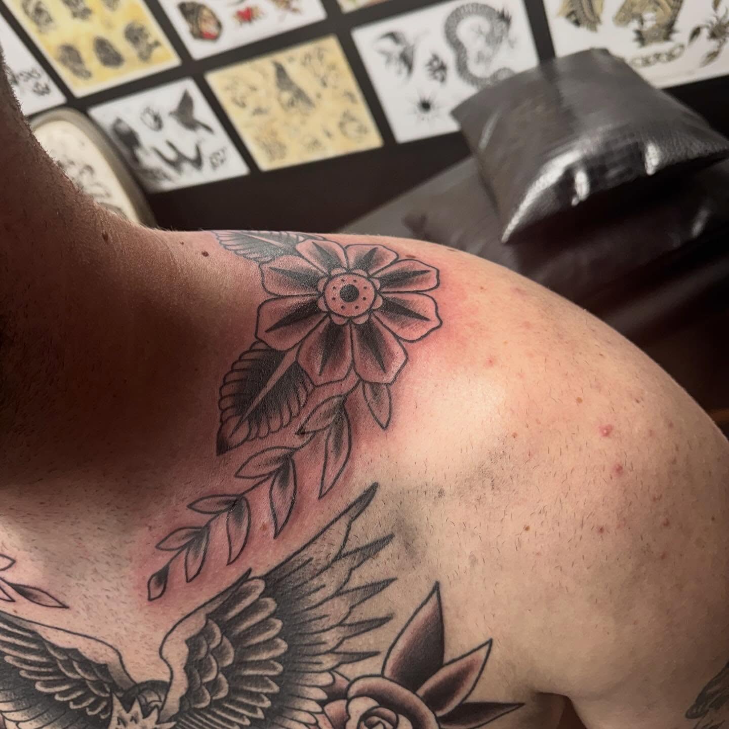 Tattoo by @dis.asterkane.tattoos — american_traditional