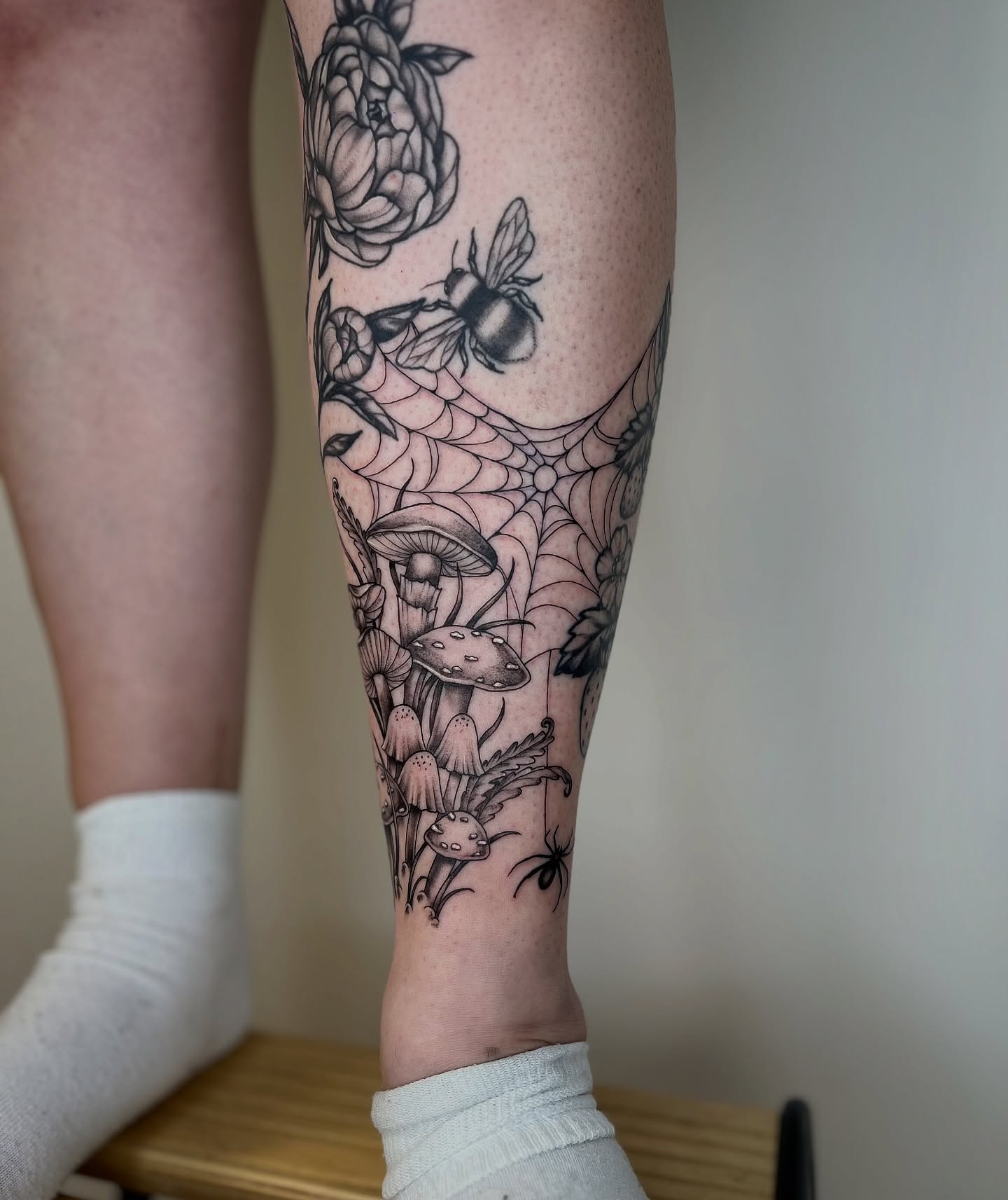 Tattoo by @leneya__valenti β black_and_grey, realism