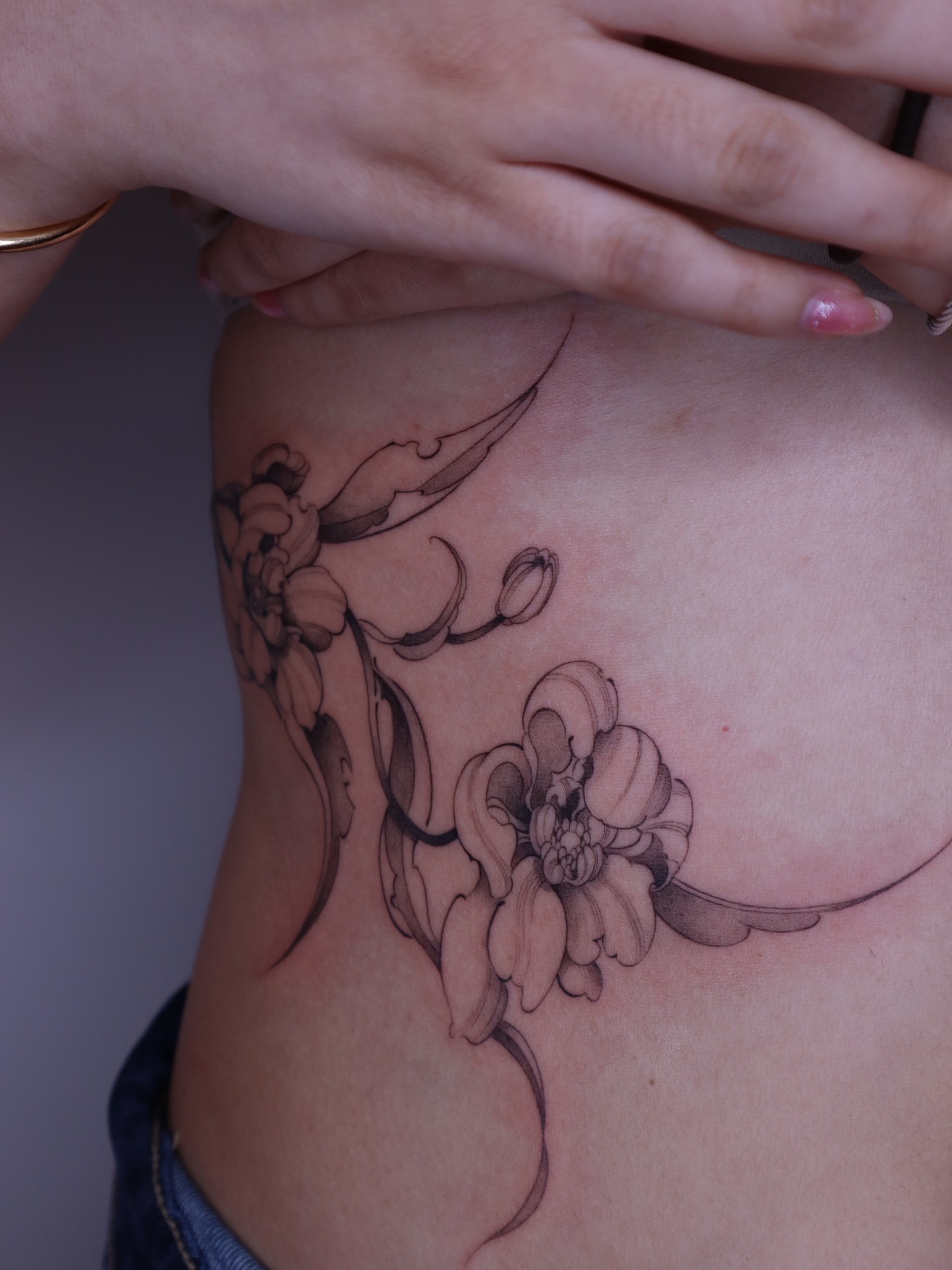 Tattoo by @maid.of.flowers — black_and_grey