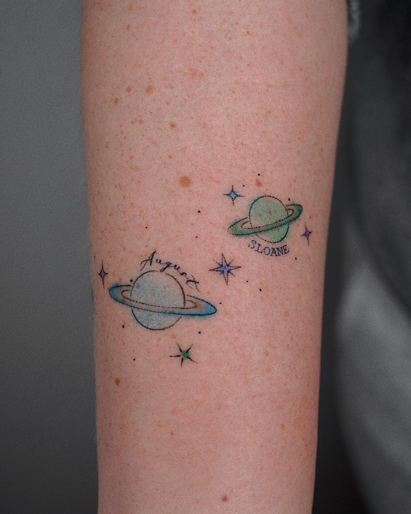 Tattoo by @elsietattoo — dotwork