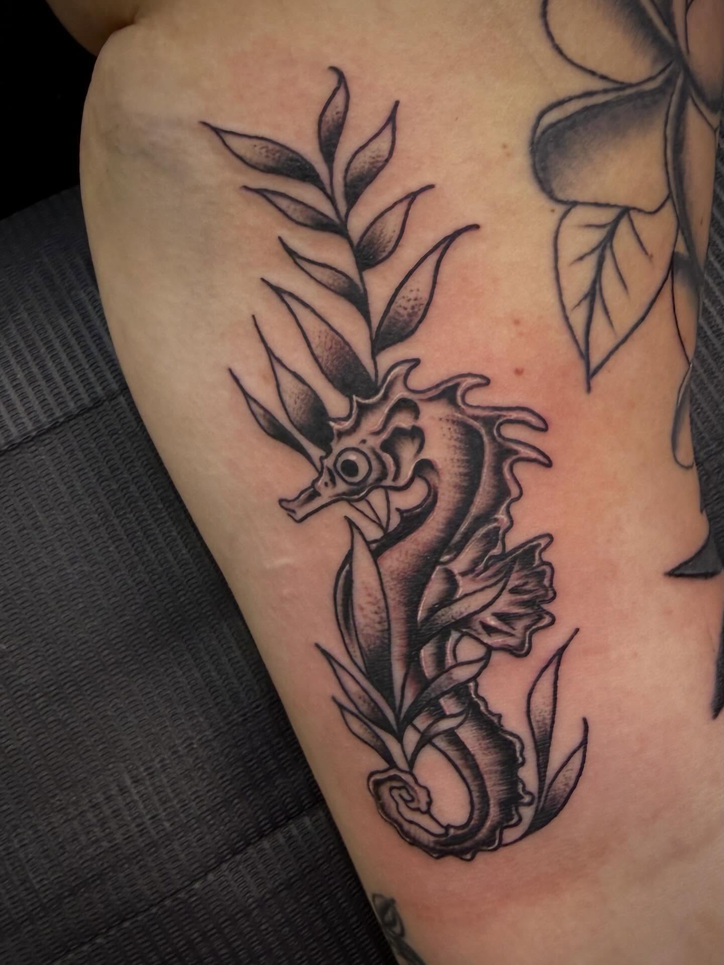 Tattoo by @electricladyink — black_and_grey