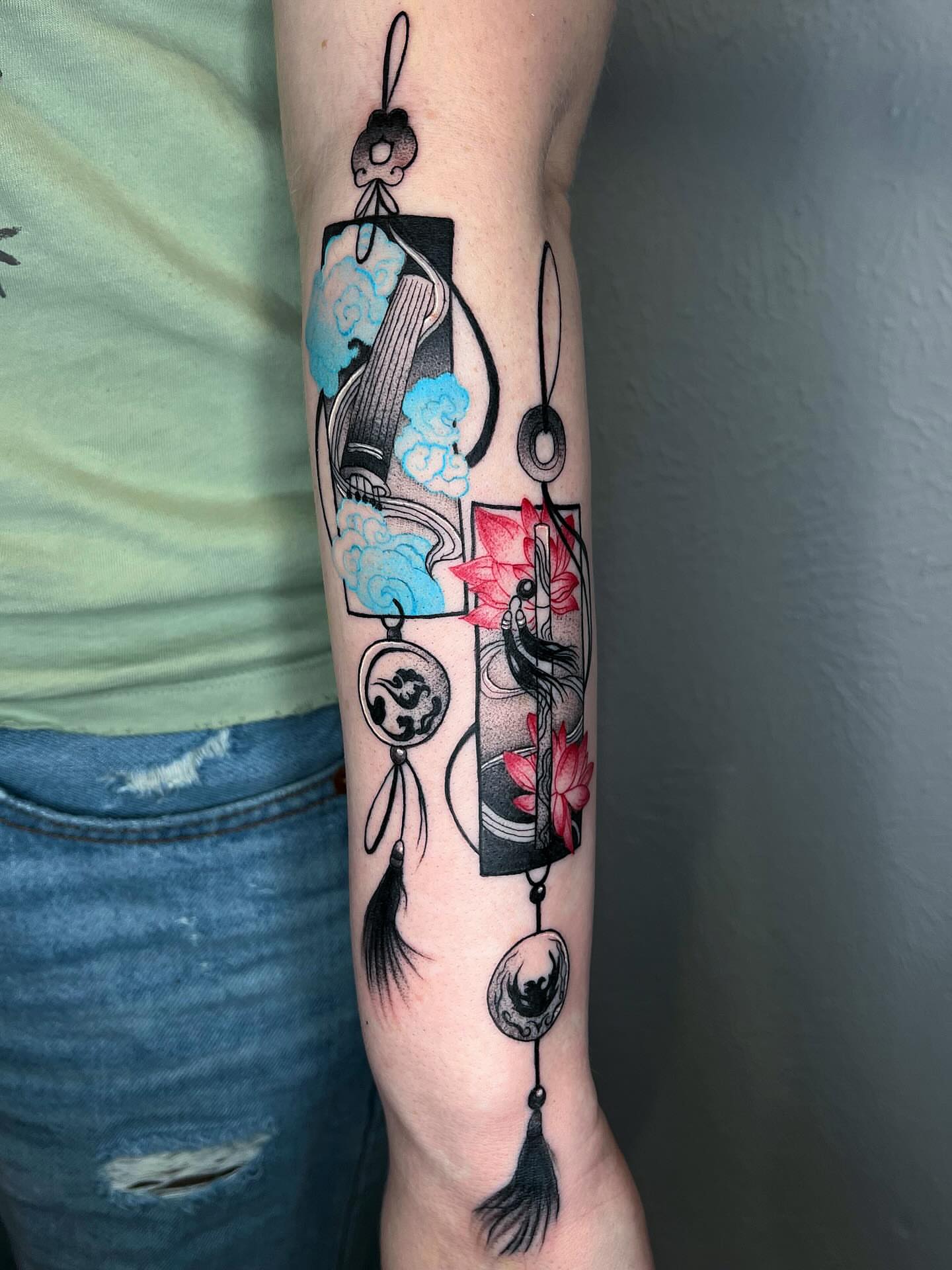 Tattoo by @officialdrayaartink — new_school, illustrative