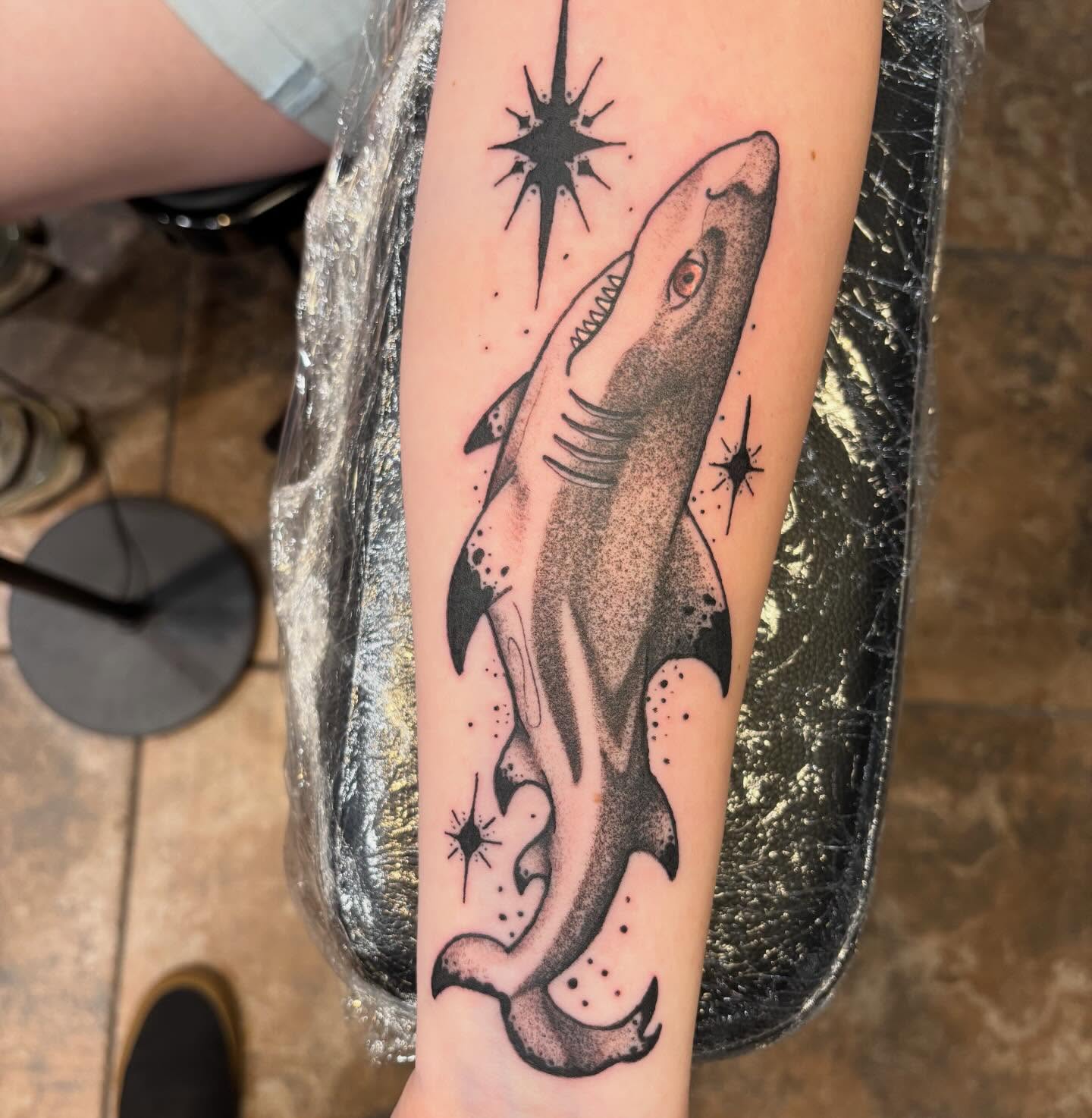Tattoo by @arkoudatattoo — dotwork, realism