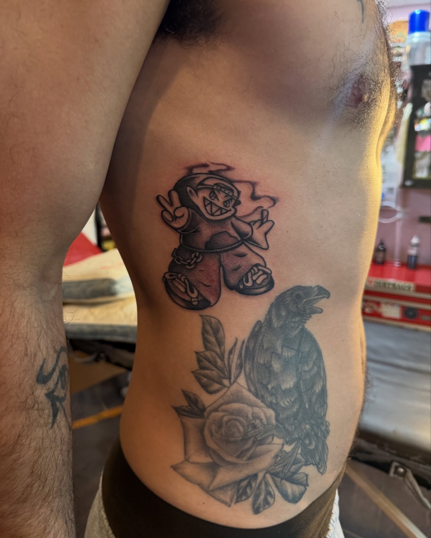Tattoo by @lilcenzo — black_and_grey