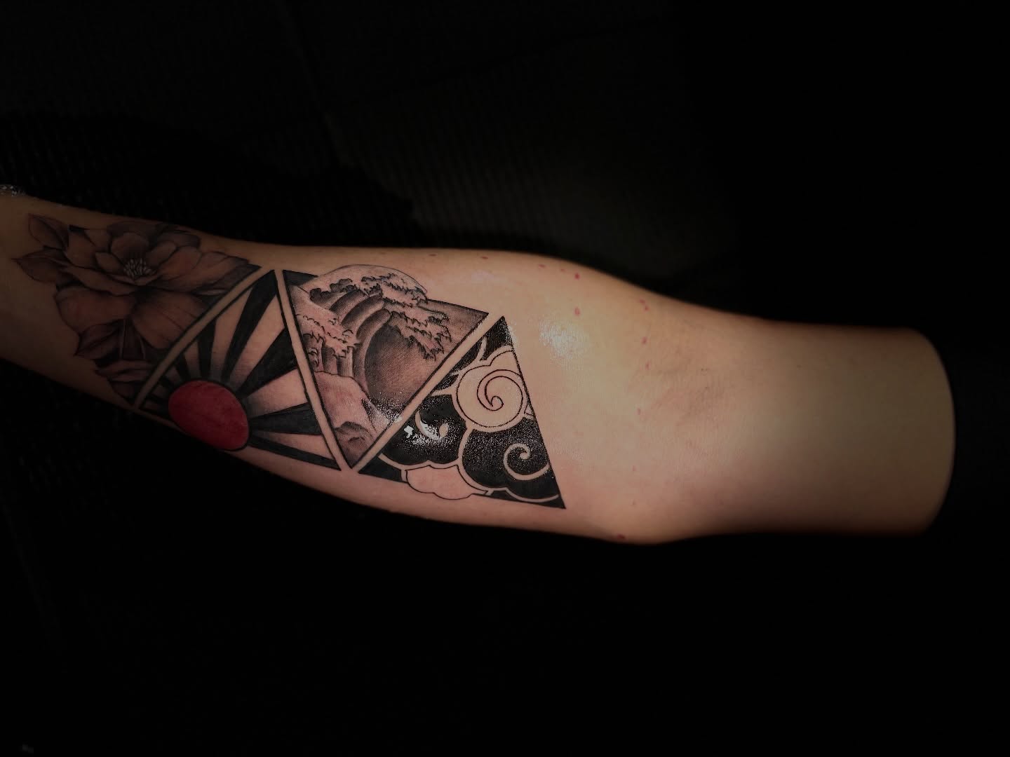 Geometric landscape geometric tattoo on the forearm by ๐ต๐๐๐๐๐๐๐ ๐ป๐๐๐๐