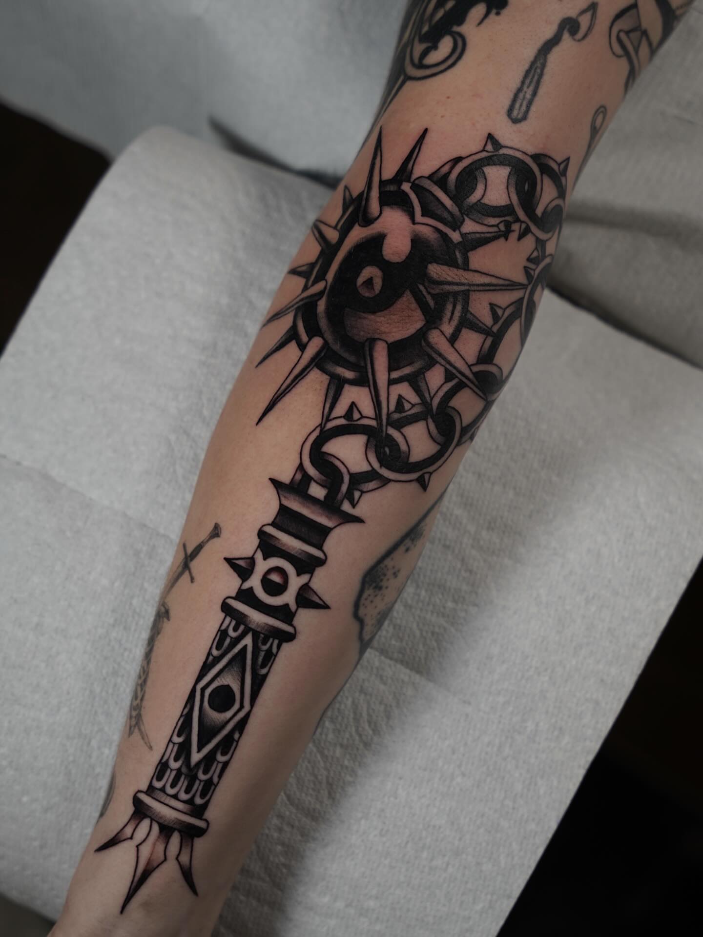 Tattoo by @joana.tattooer — geometric