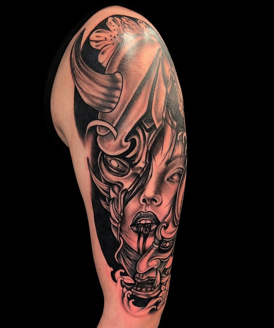 Tattoo by @rickysbangerink โ dark_realism, japanese_irezumi