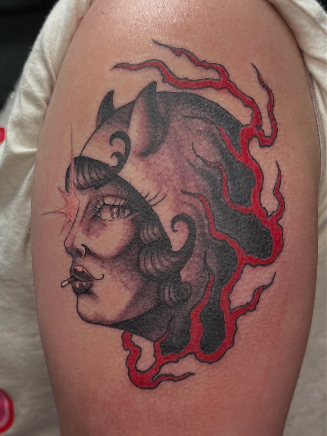 Tattoo by @edflorestattoo — neo_traditional, realism