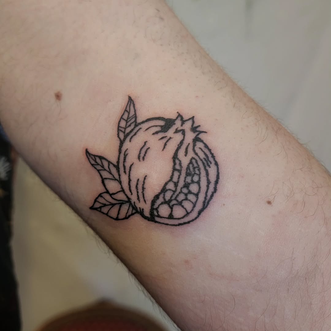 Tattoo by @satyrtattoos β black_and_grey